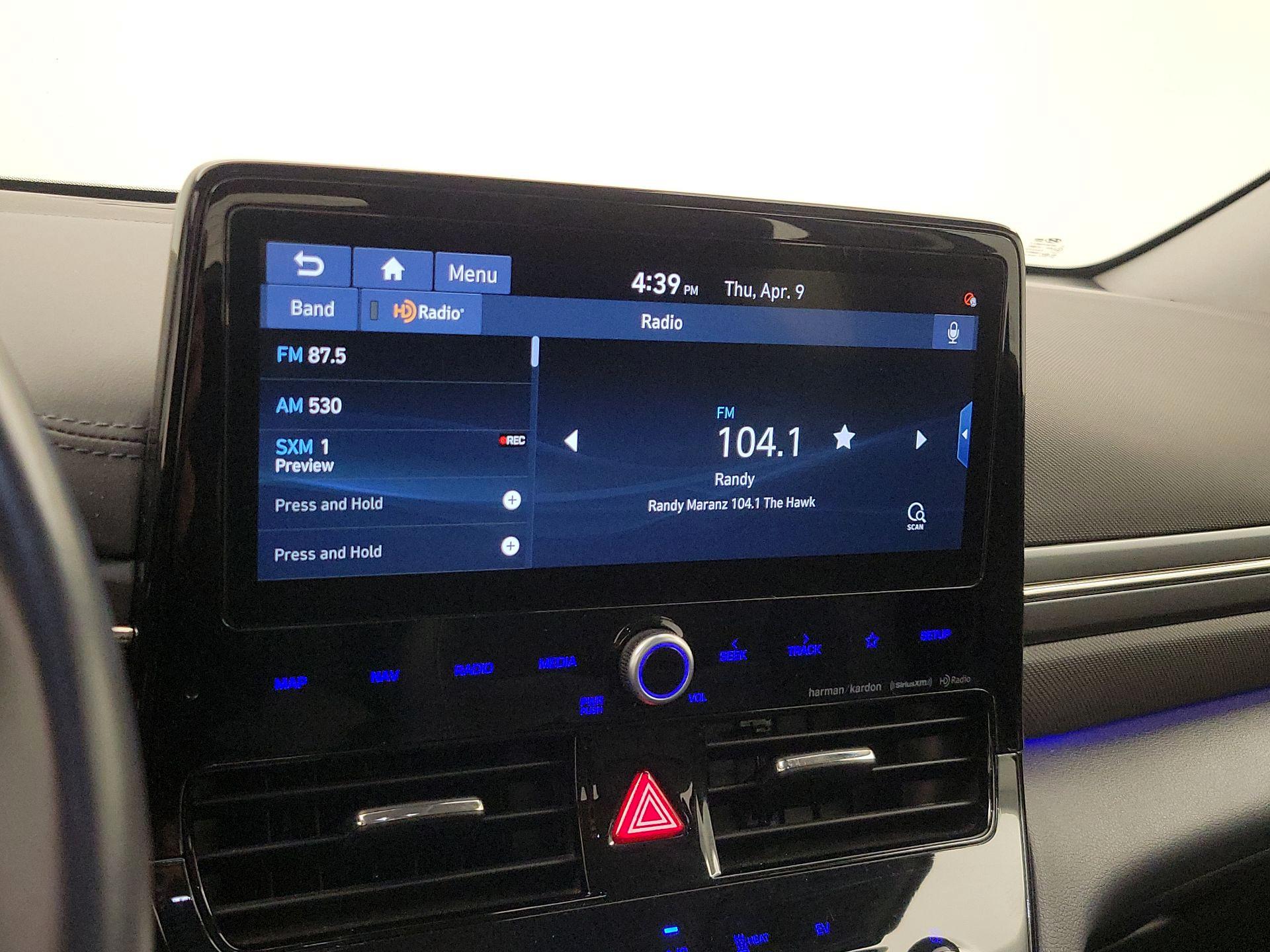 Thumbnail: 2020 Hyundai Ioniq - 16