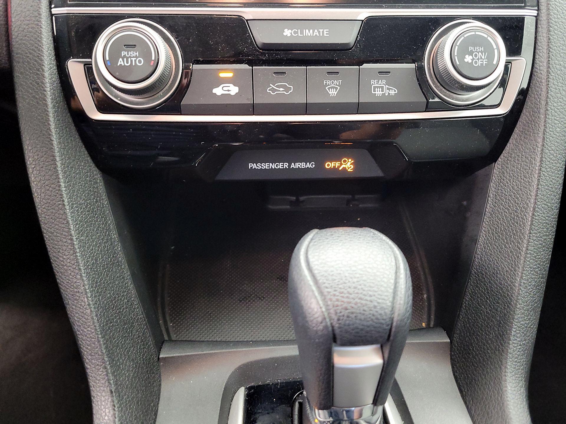 Thumbnail: 2016 Honda Civic - 16