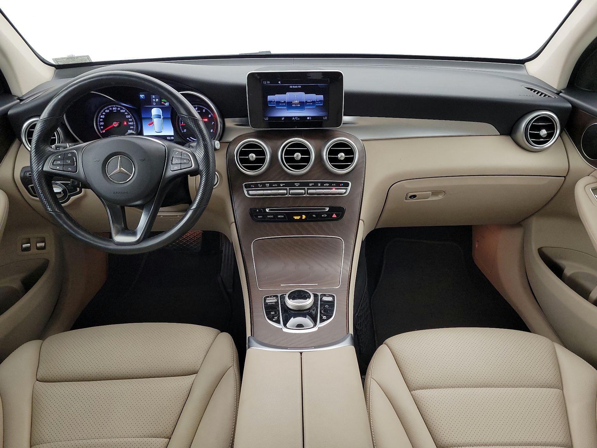 Thumbnail: 2019 Mercedes-Benz GLC - 9