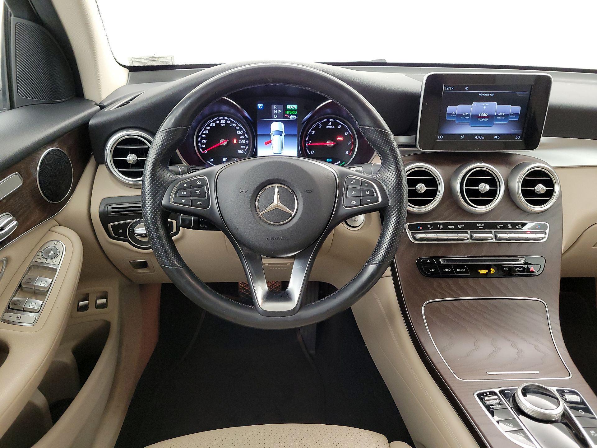 Thumbnail: 2019 Mercedes-Benz GLC - 10