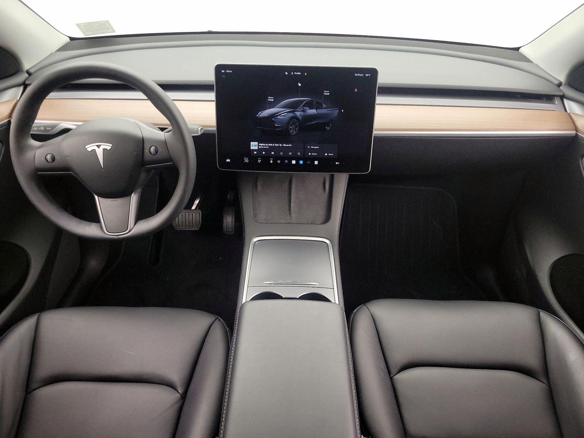 Thumbnail: 2024 Tesla Model Y - 9