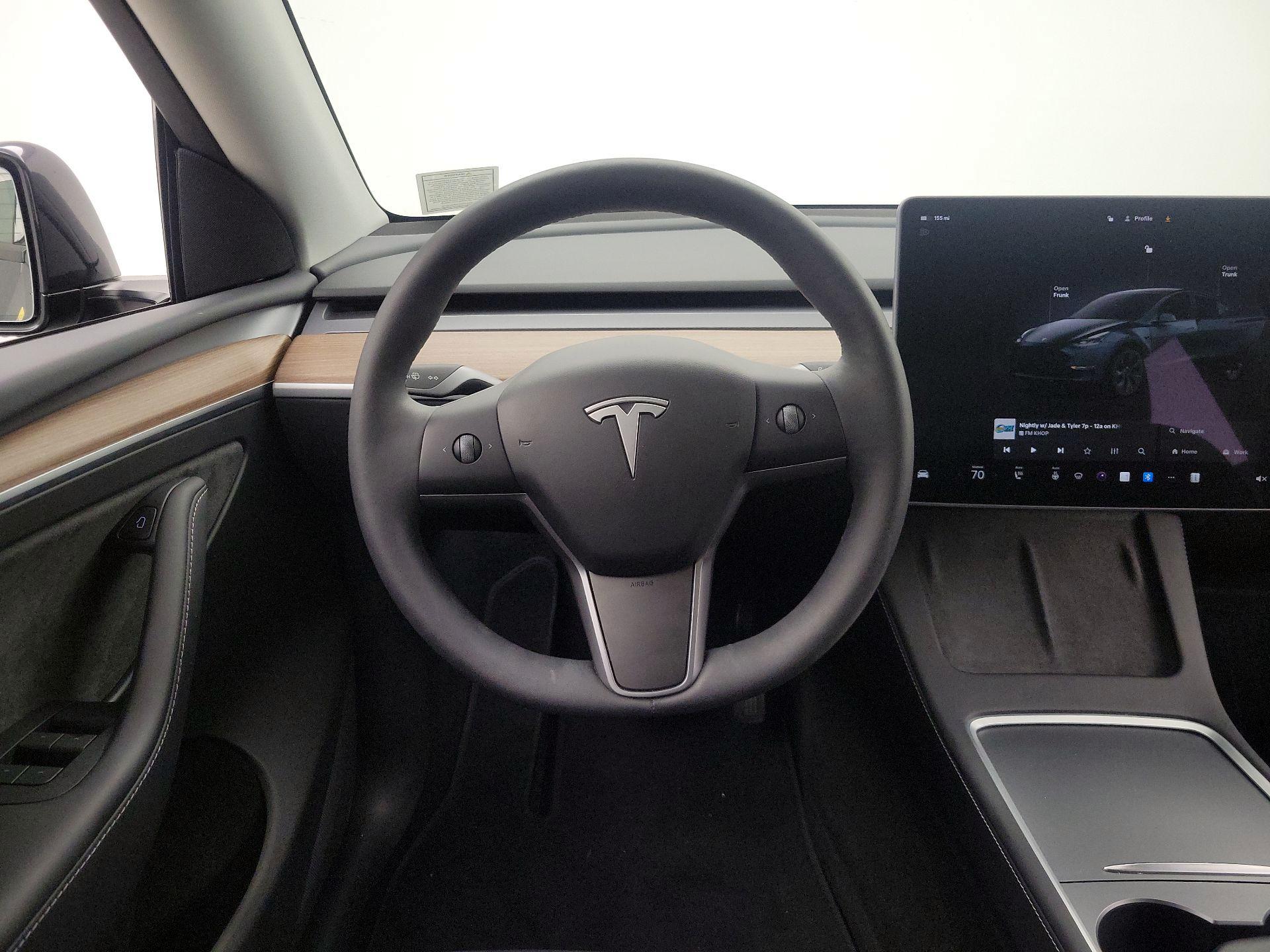 Thumbnail: 2024 Tesla Model Y - 10