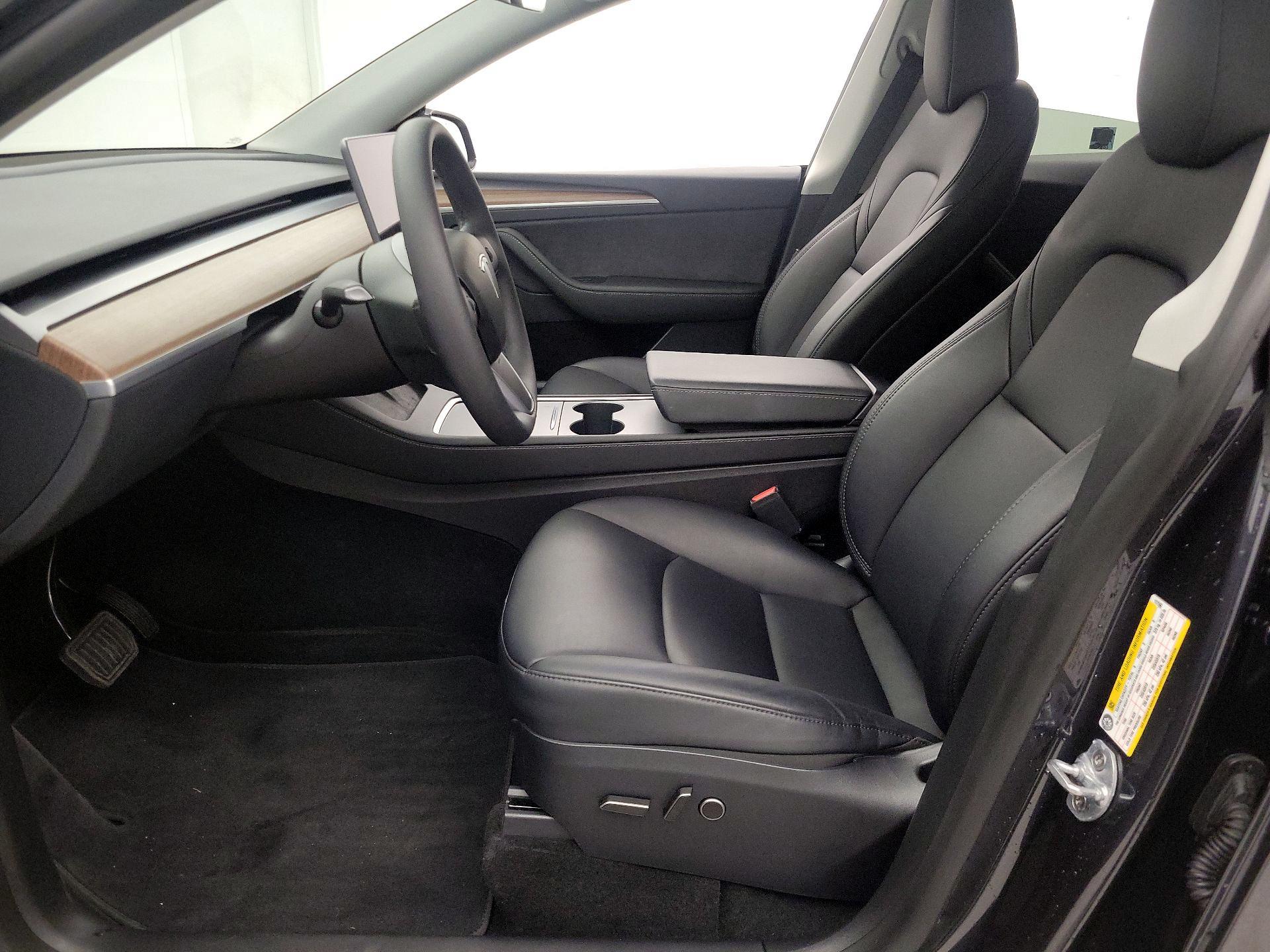 Thumbnail: 2024 Tesla Model Y - 11