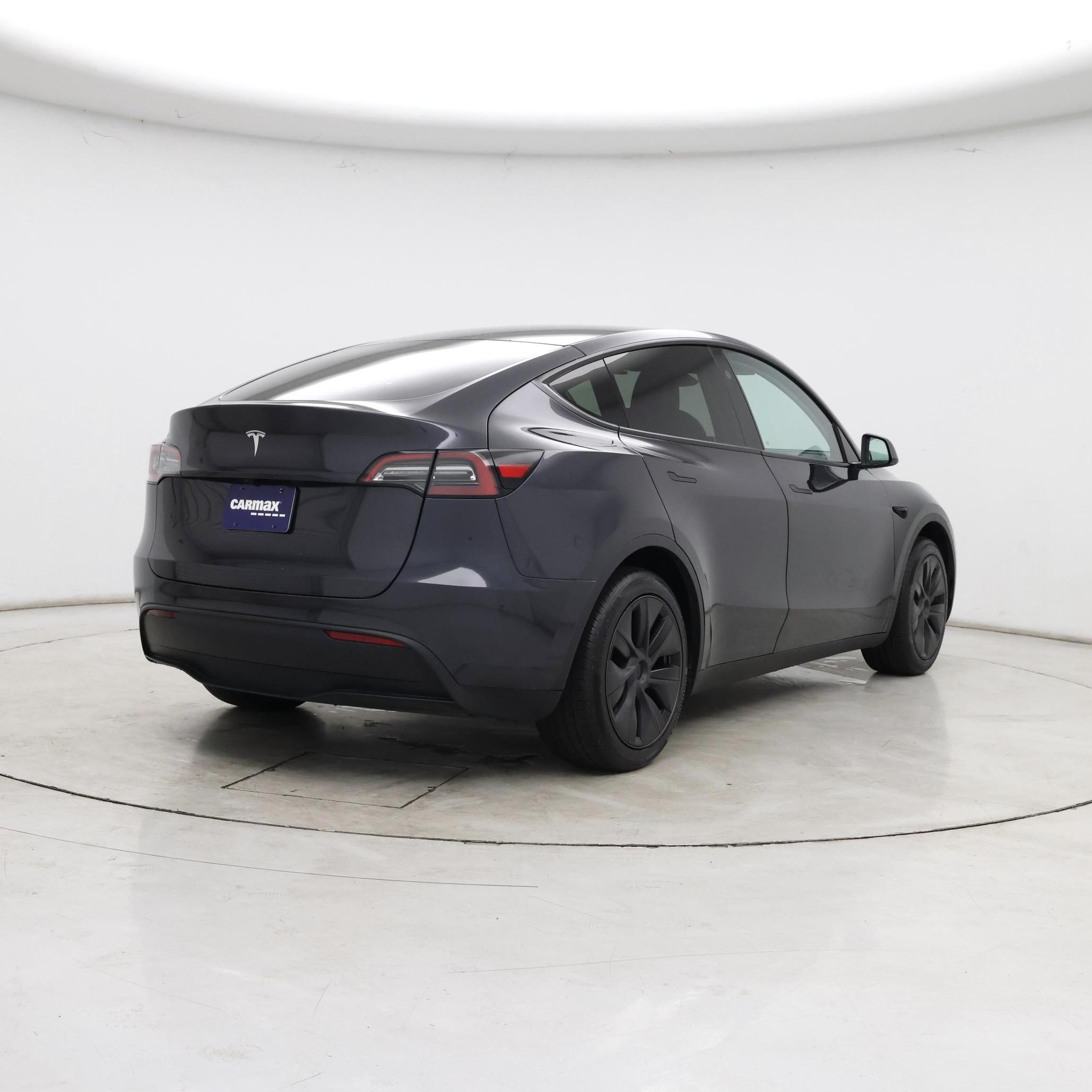 Thumbnail: 2024 Tesla Model Y - 8