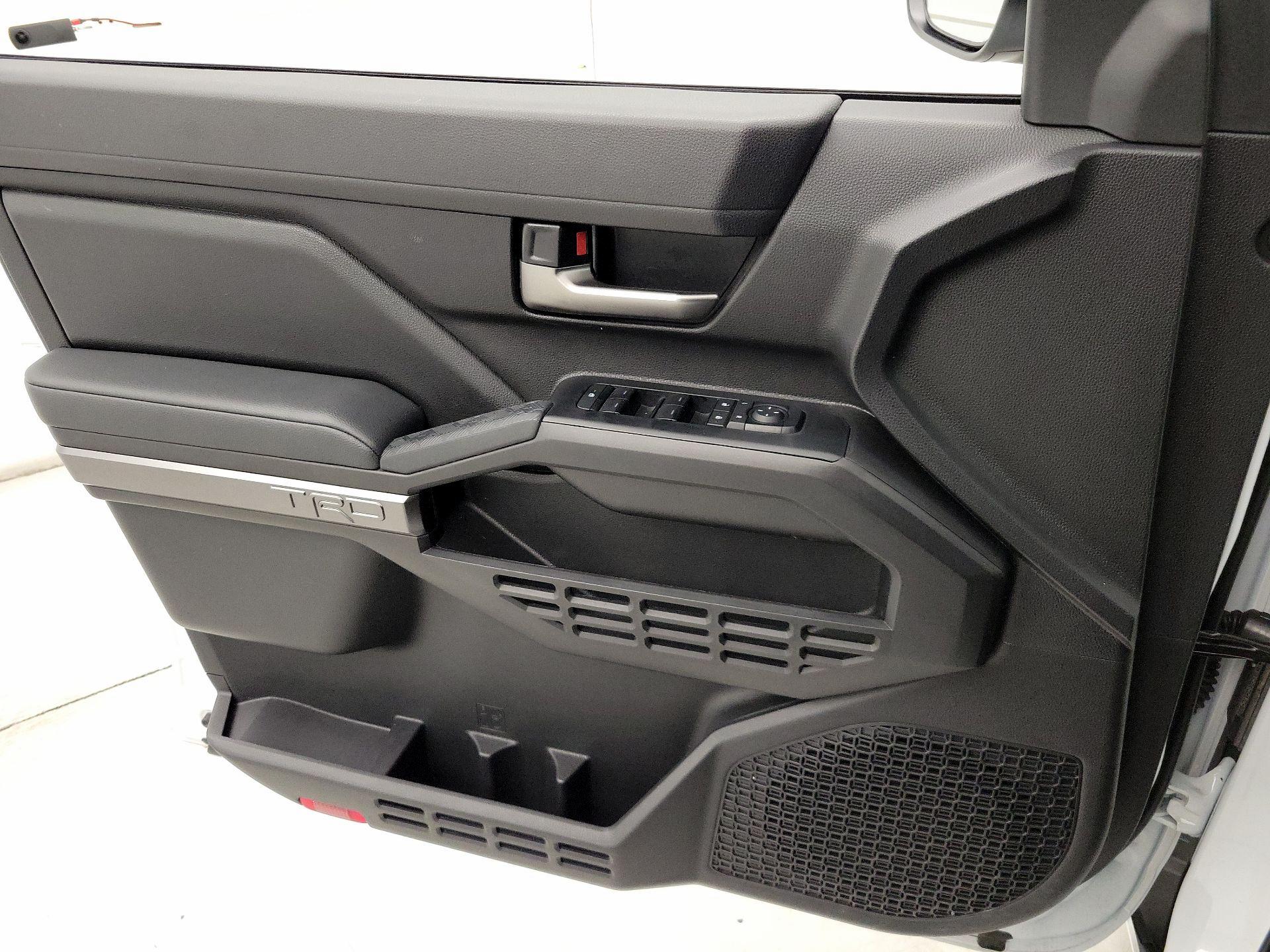 Thumbnail: 2025 Toyota Tacoma - 12