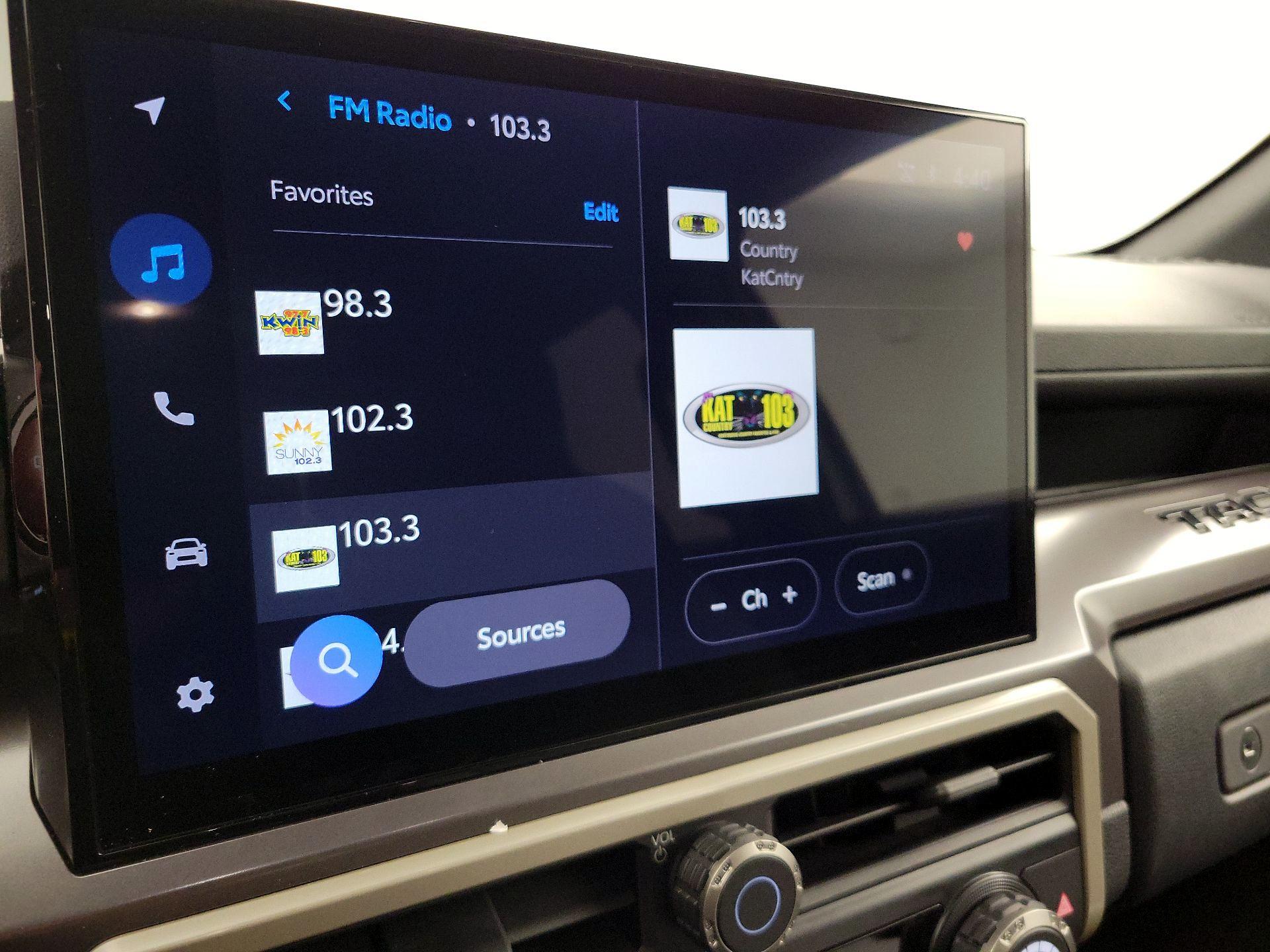 Thumbnail: 2025 Toyota Tacoma - 15