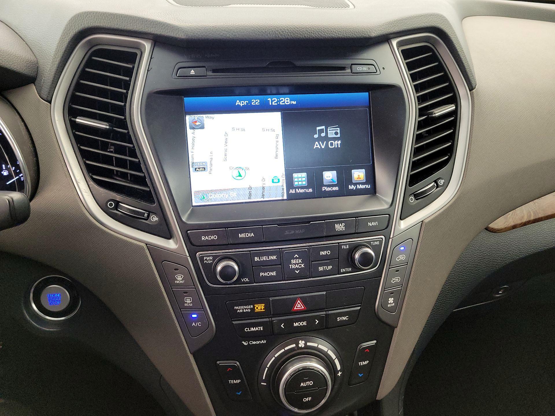 Thumbnail: 2017 Hyundai Santa Fe - 16
