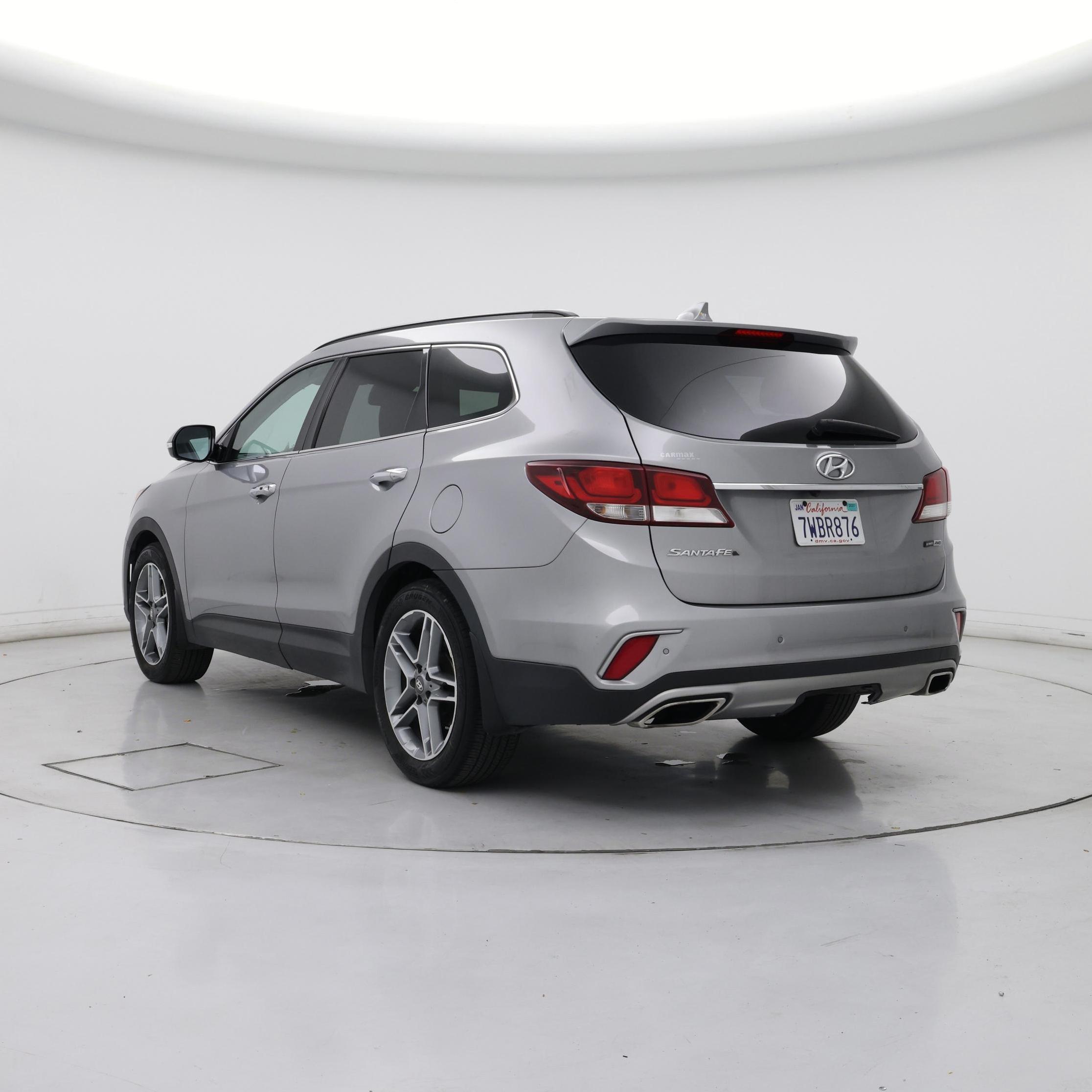 Thumbnail: 2017 Hyundai Santa Fe - 2