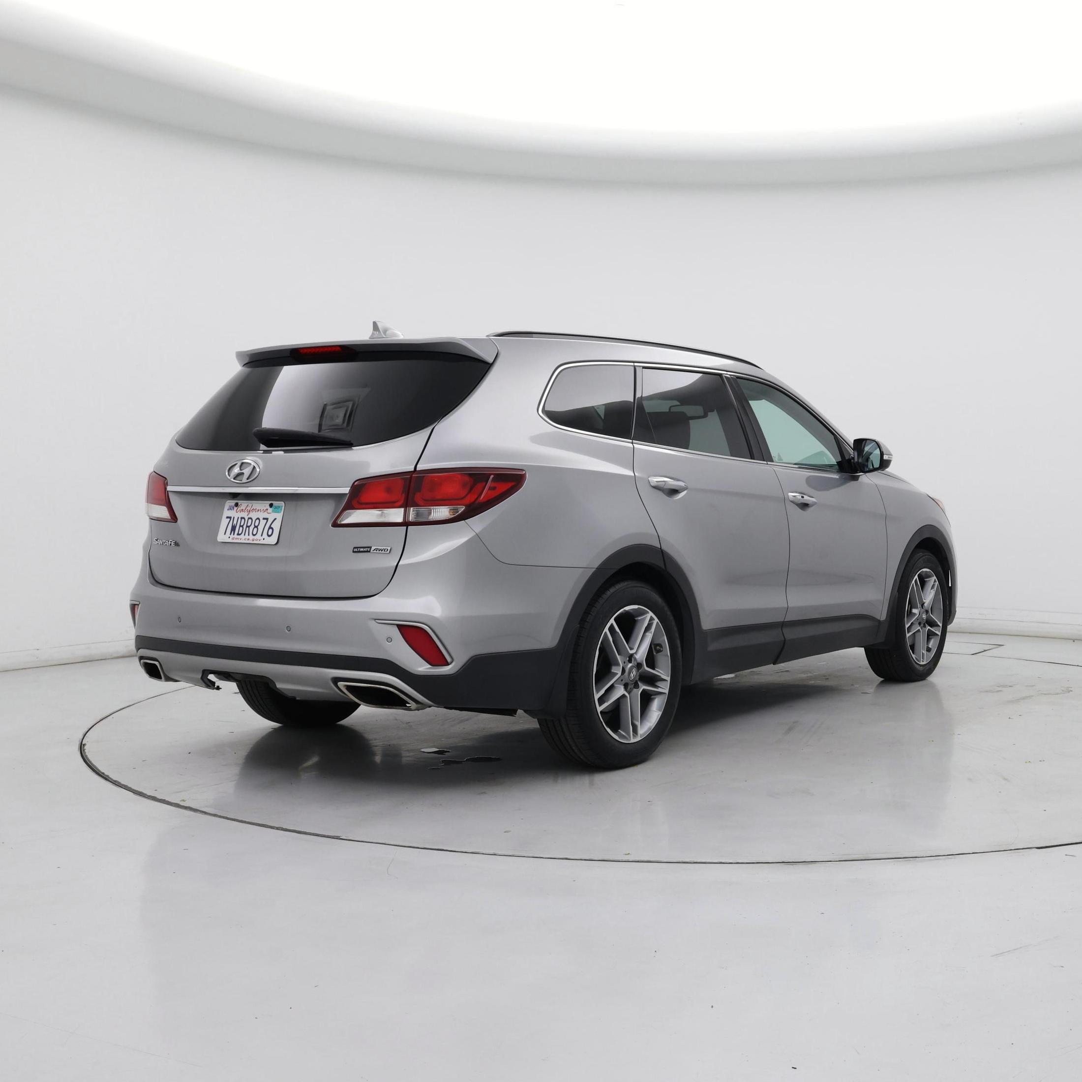 Thumbnail: 2017 Hyundai Santa Fe - 8