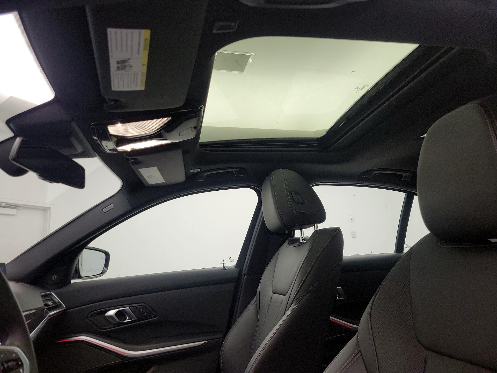 Thumbnail: 2024 BMW 3 Series - 20