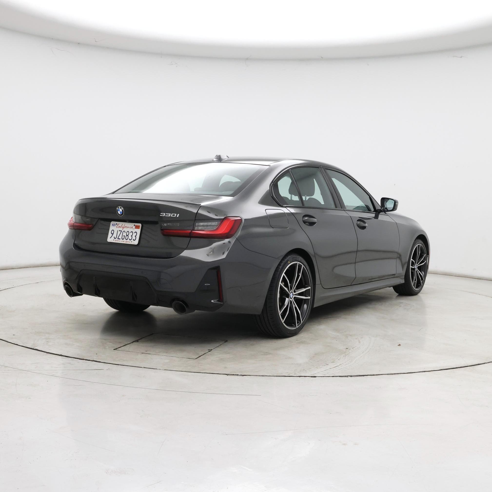 Thumbnail: 2024 BMW 3 Series - 8