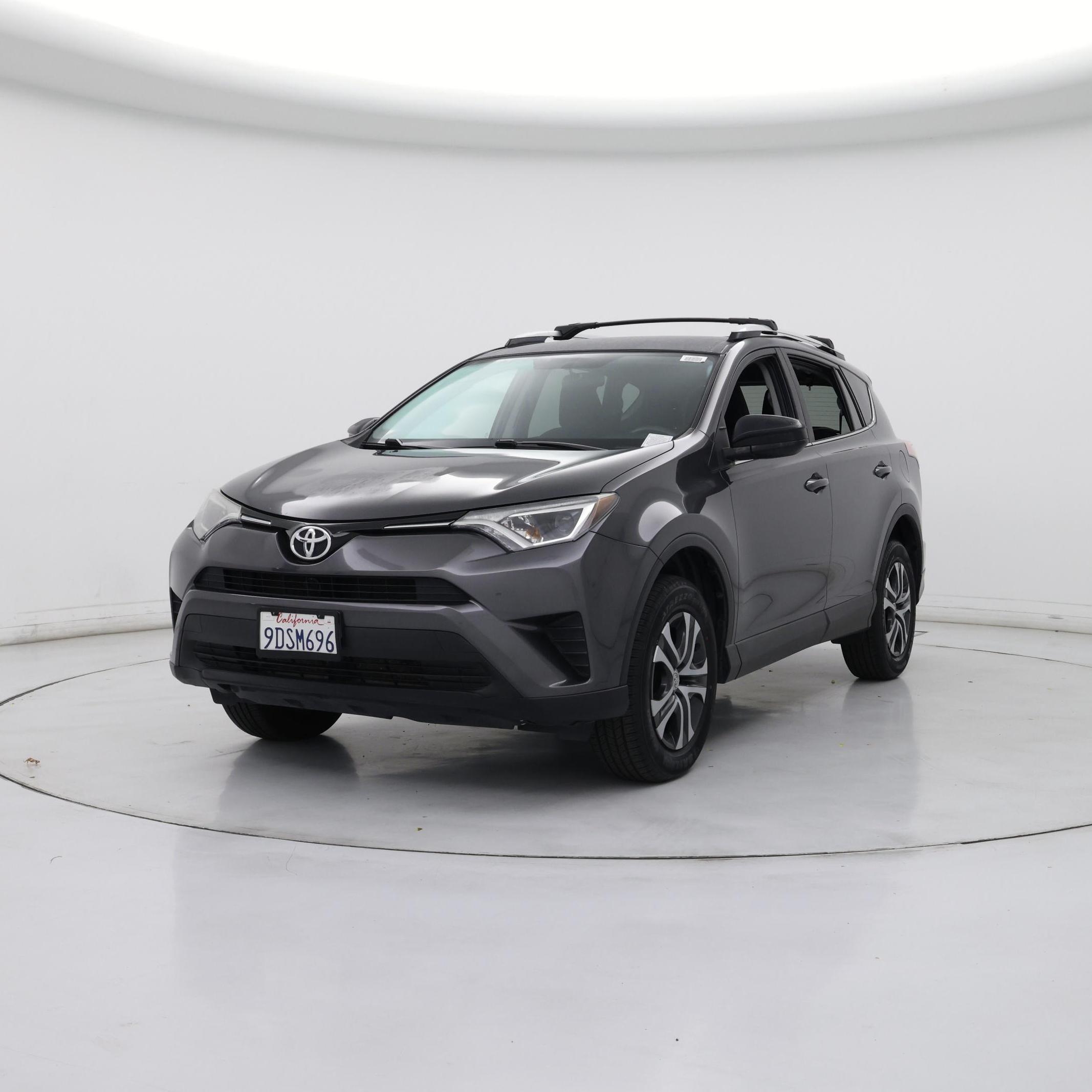 Thumbnail: 2016 Toyota RAV4 - 4