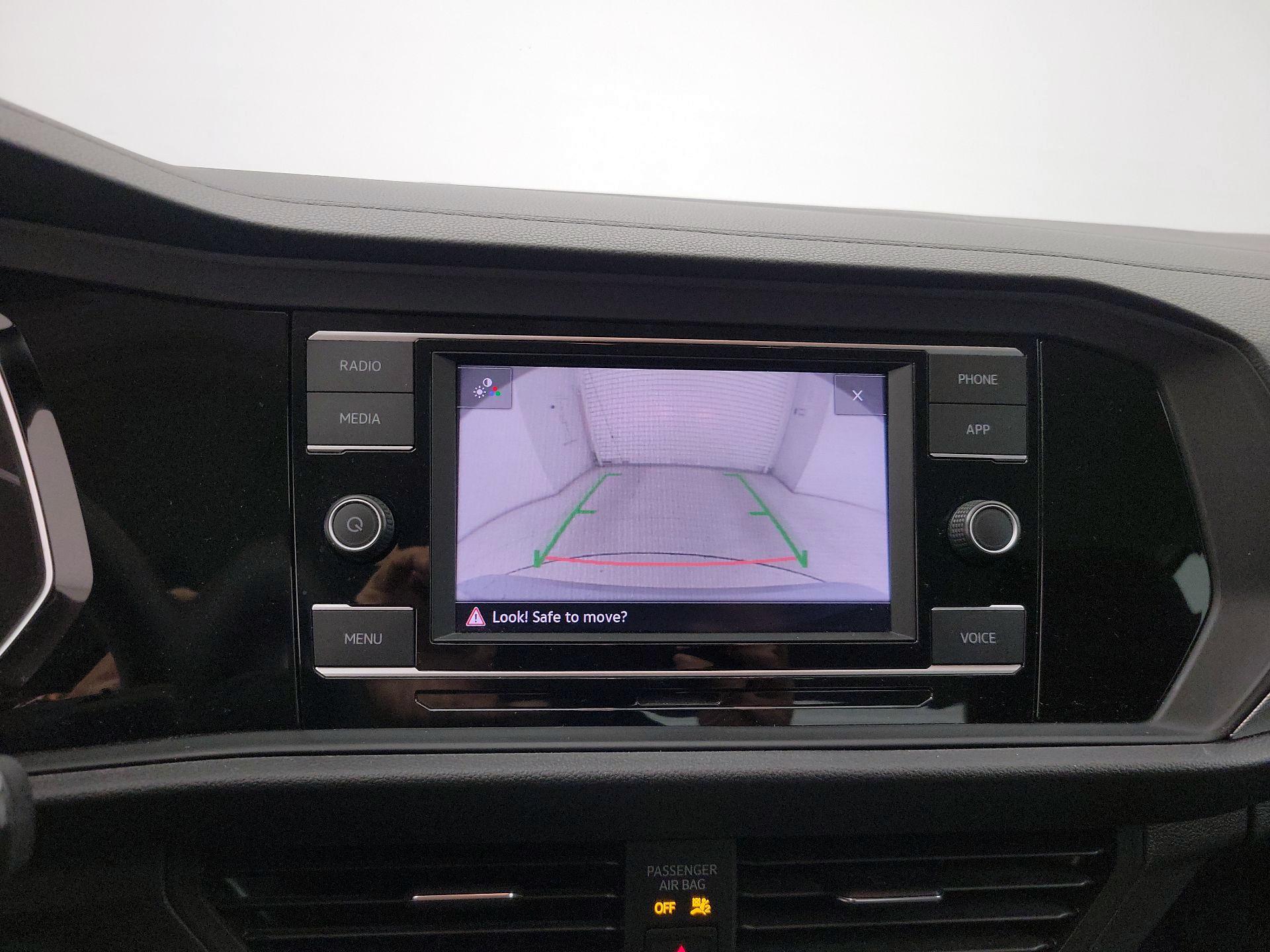 Thumbnail: 2021 Volkswagen Jetta - 14