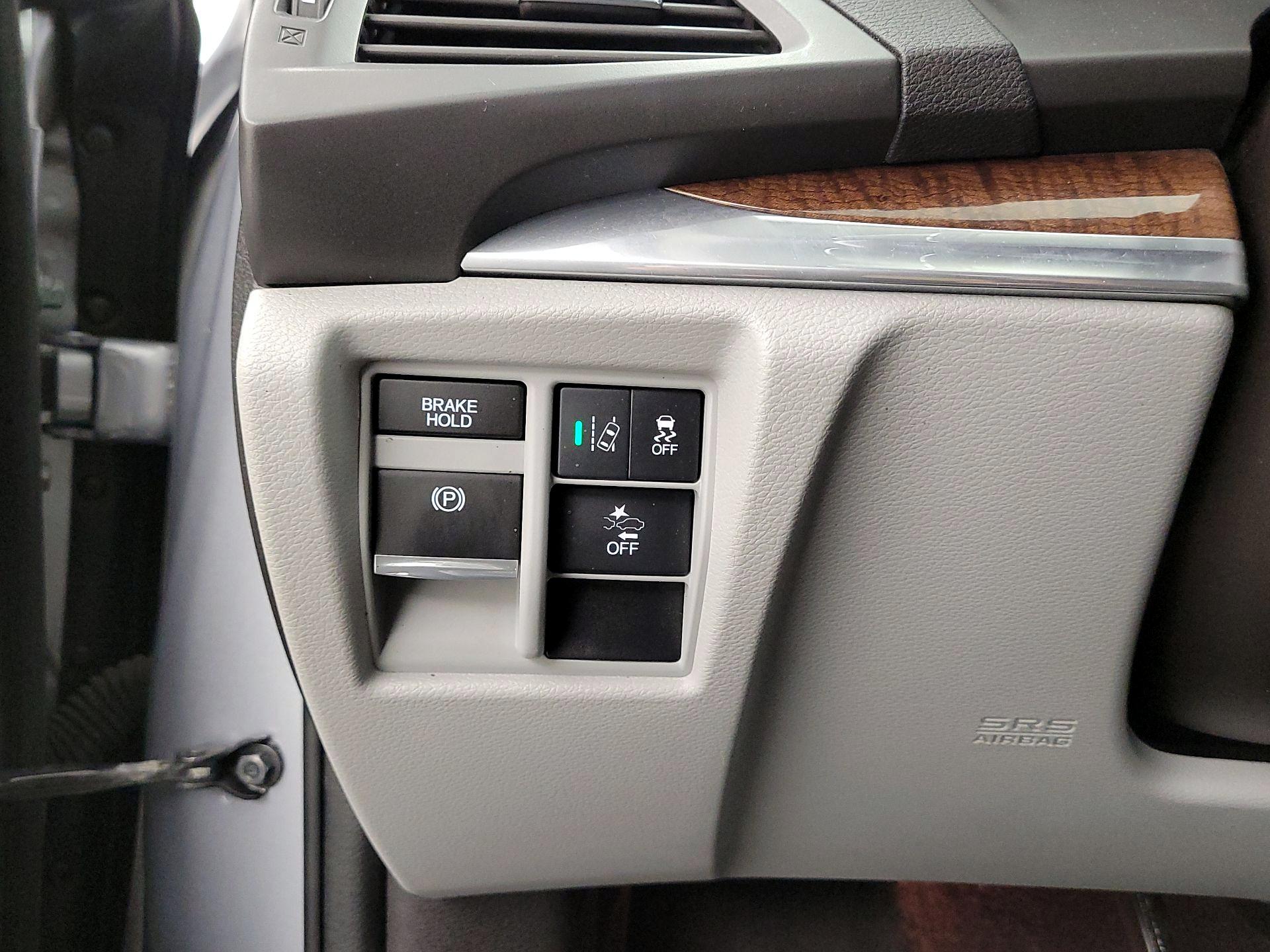 Thumbnail: 2017 Acura MDX - 13