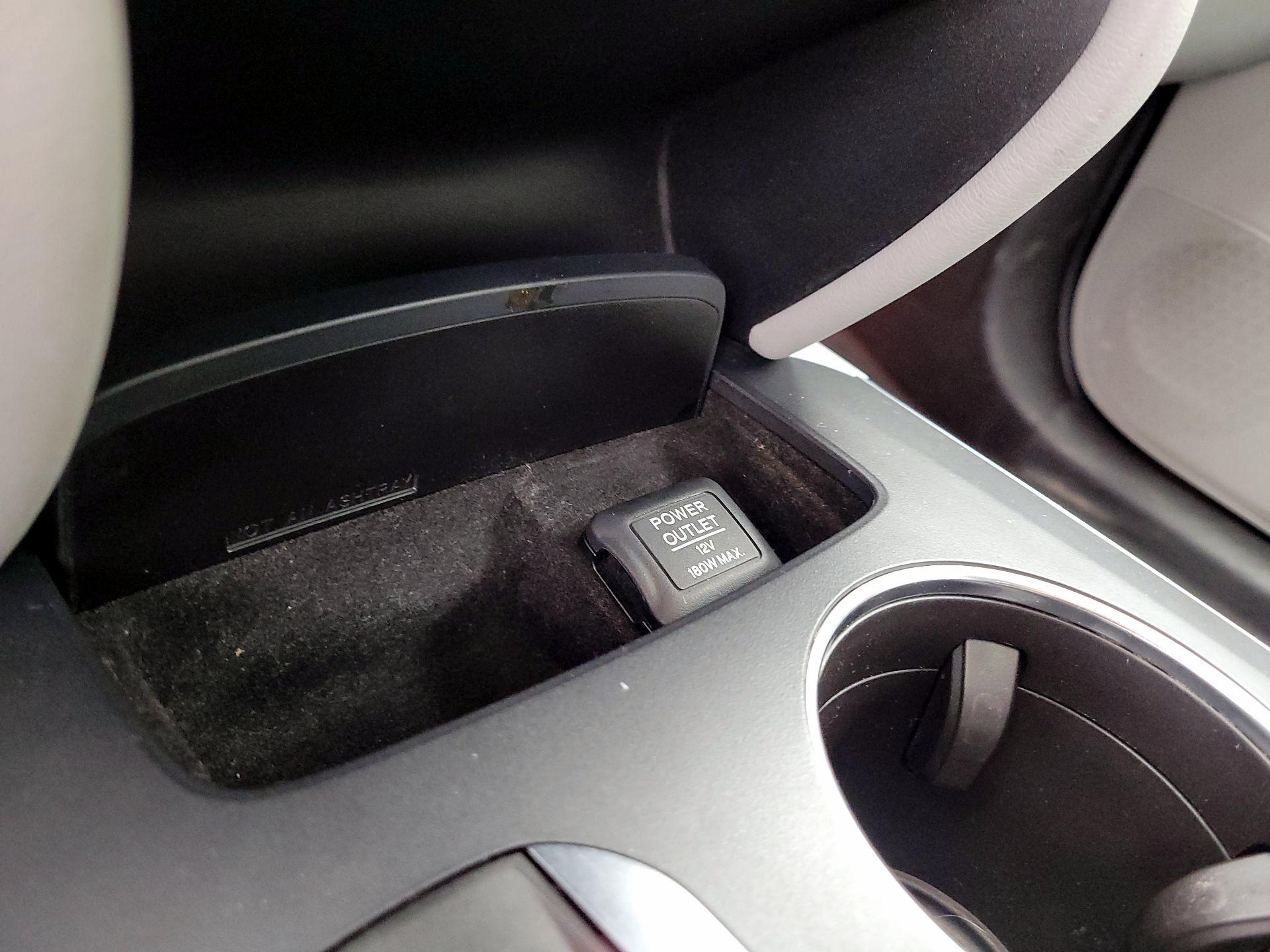 Thumbnail: 2017 Acura MDX - 19