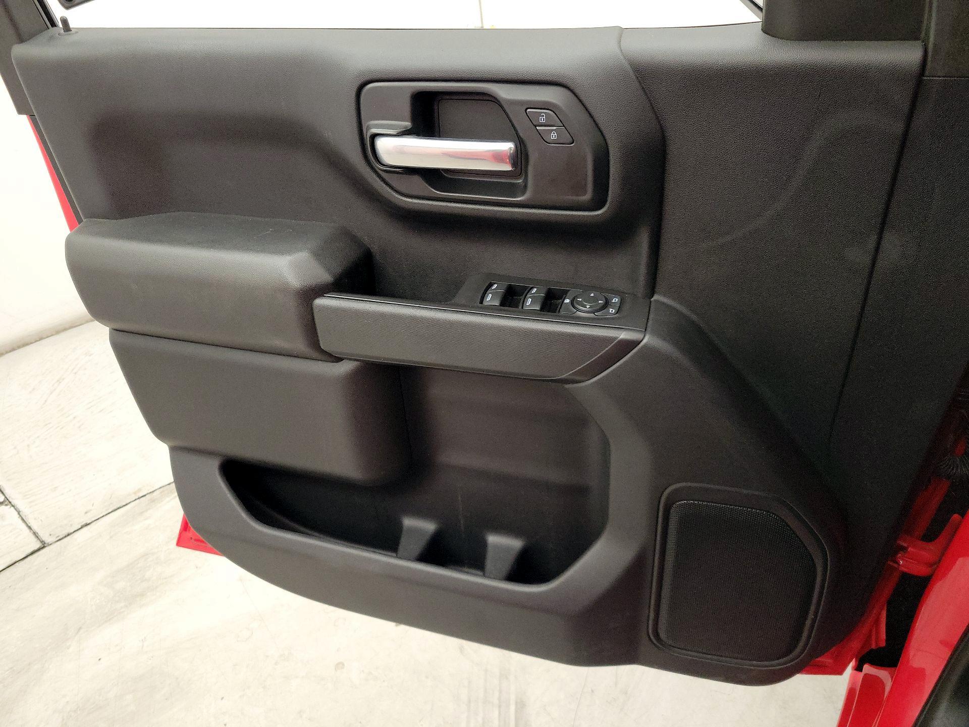 Thumbnail: 2021 Chevrolet Silverado 1500 - 12