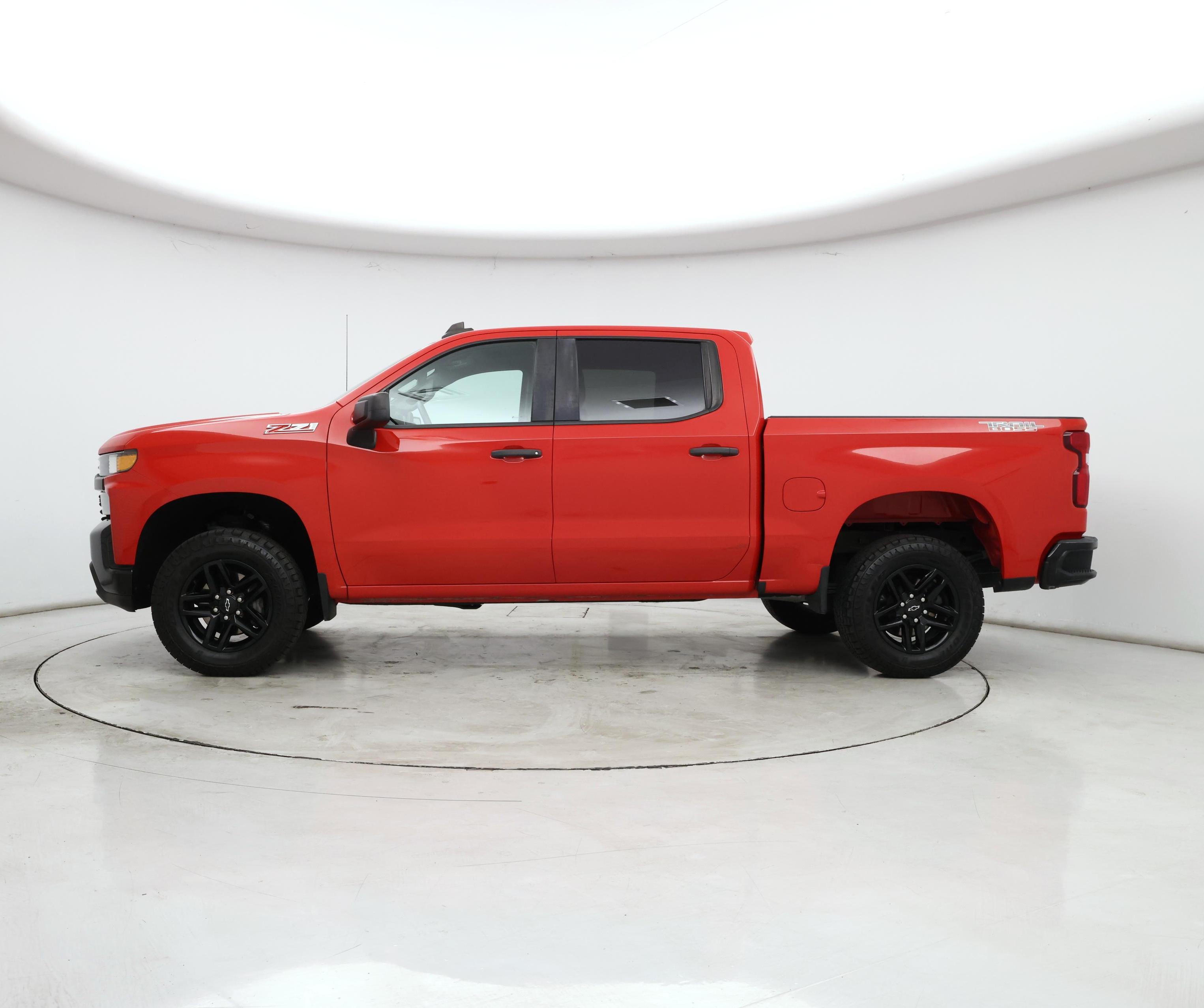 Thumbnail: 2021 Chevrolet Silverado 1500 - 3