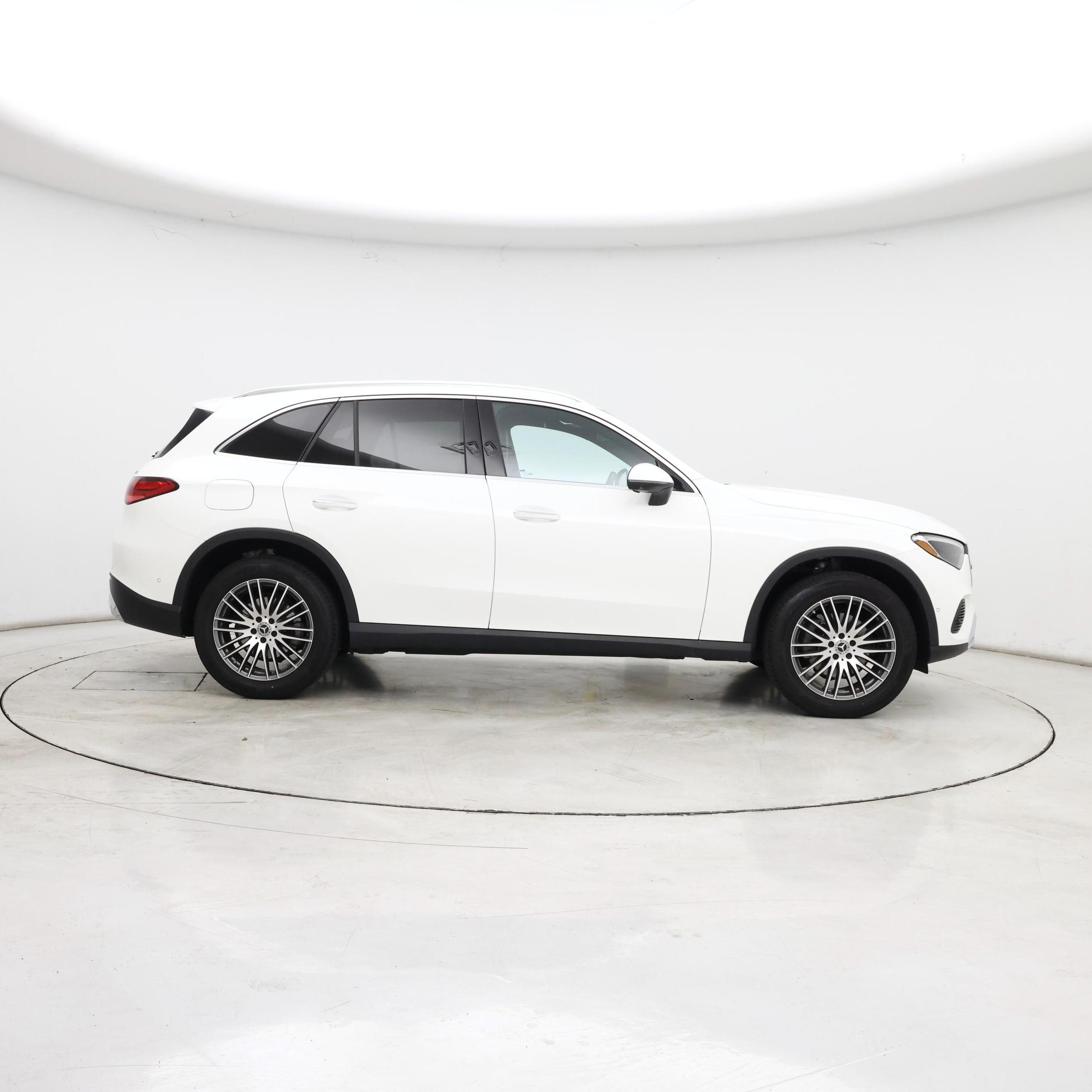 Thumbnail: 2024 Mercedes-Benz GLC - 7