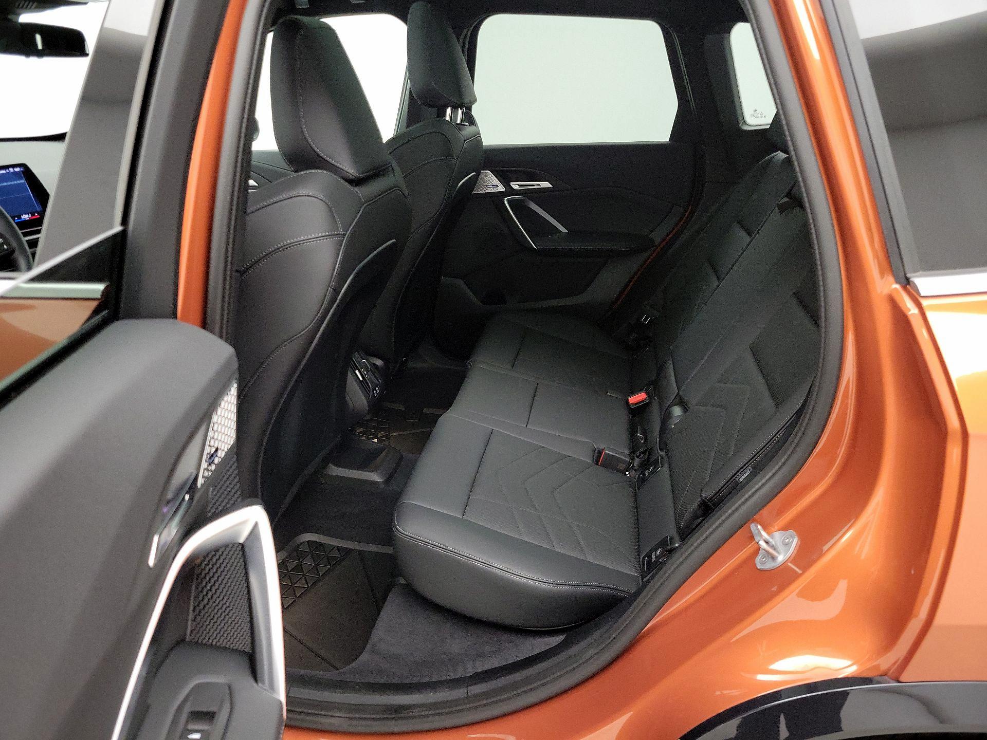 Thumbnail: 2025 BMW X1 - 20