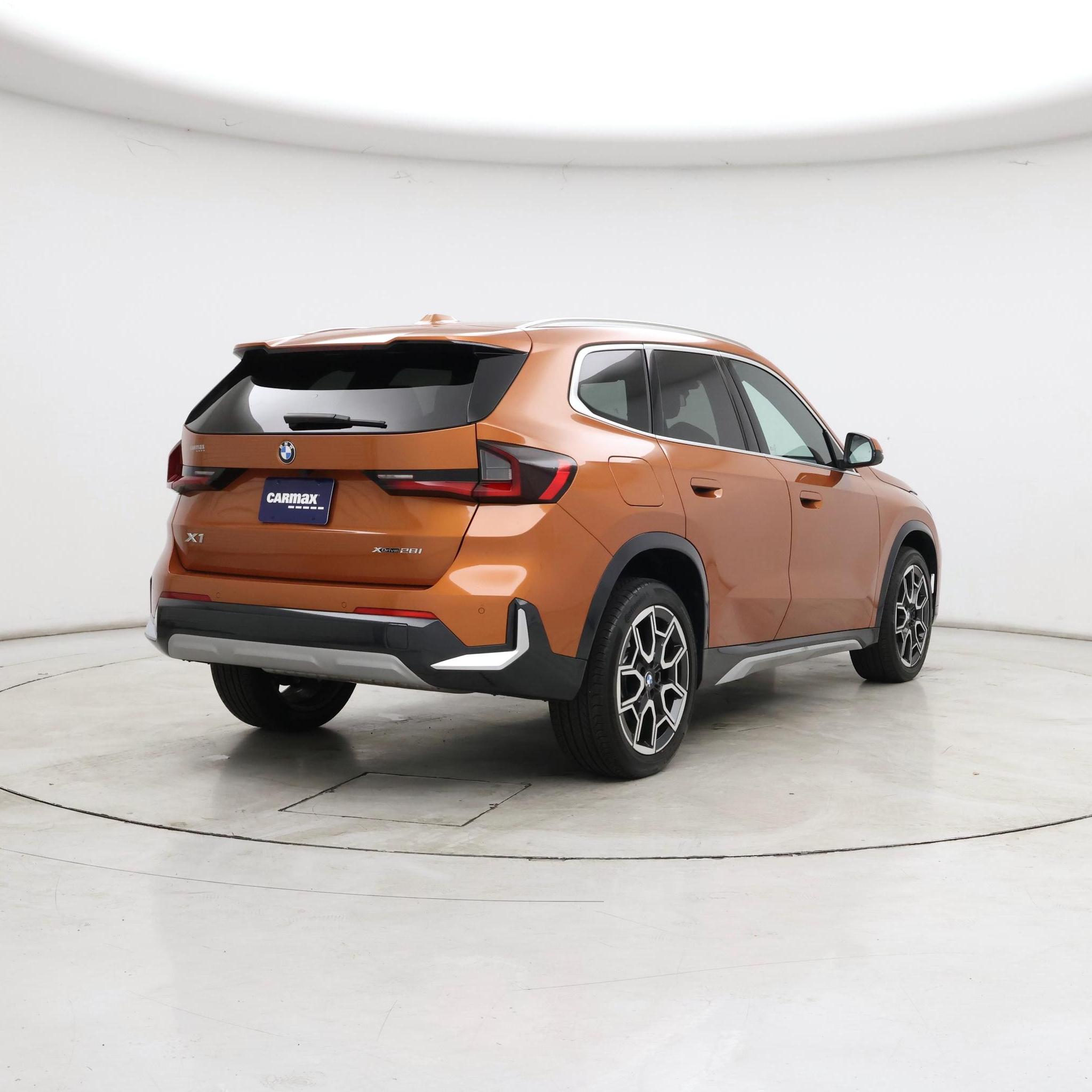 Thumbnail: 2025 BMW X1 - 8