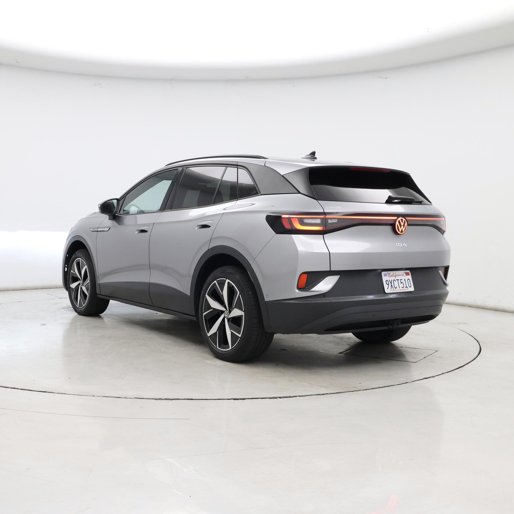 Thumbnail: 2023 Volkswagen ID.4 - 2