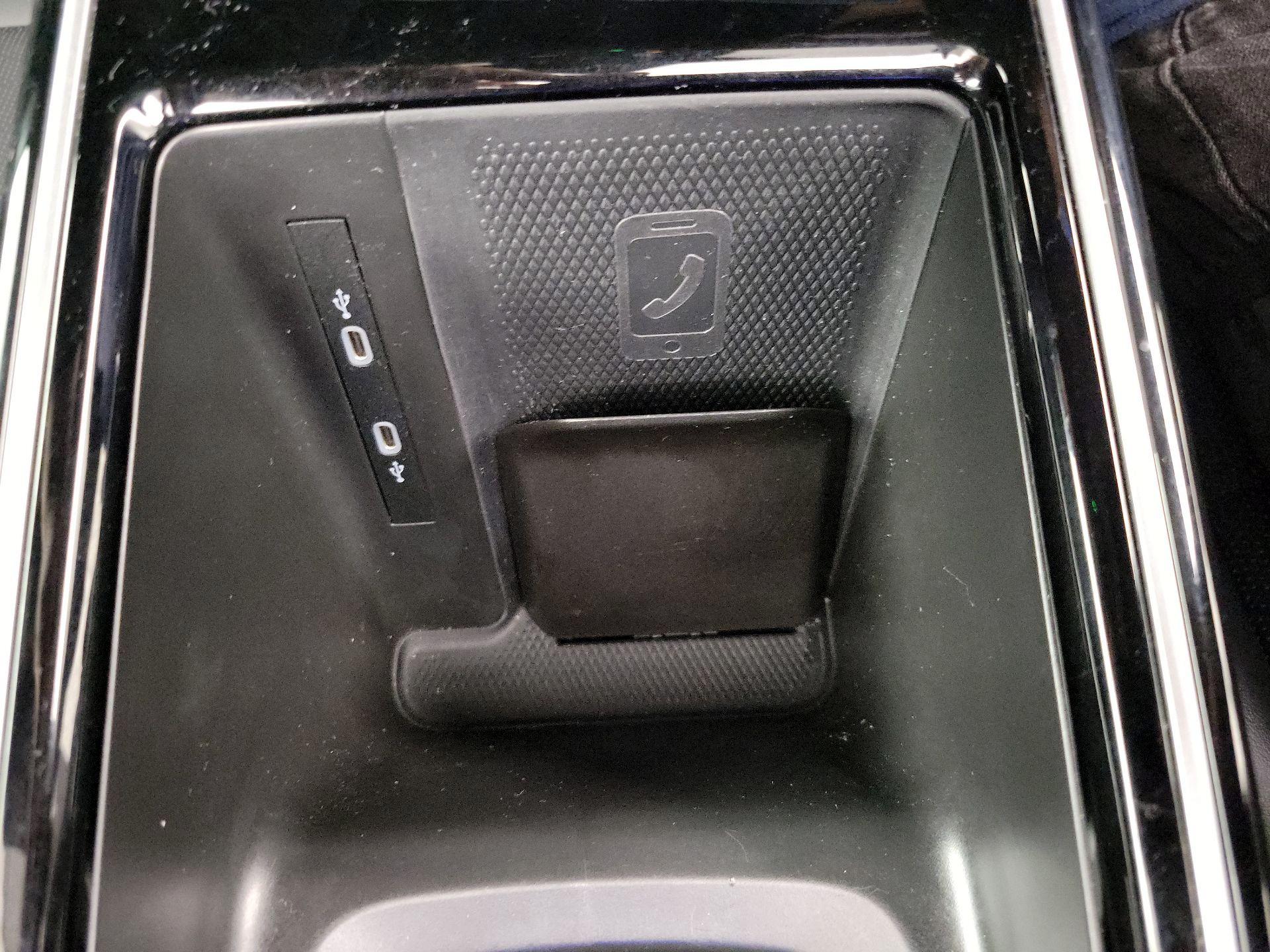 Thumbnail: 2023 Volkswagen ID.4 - 19