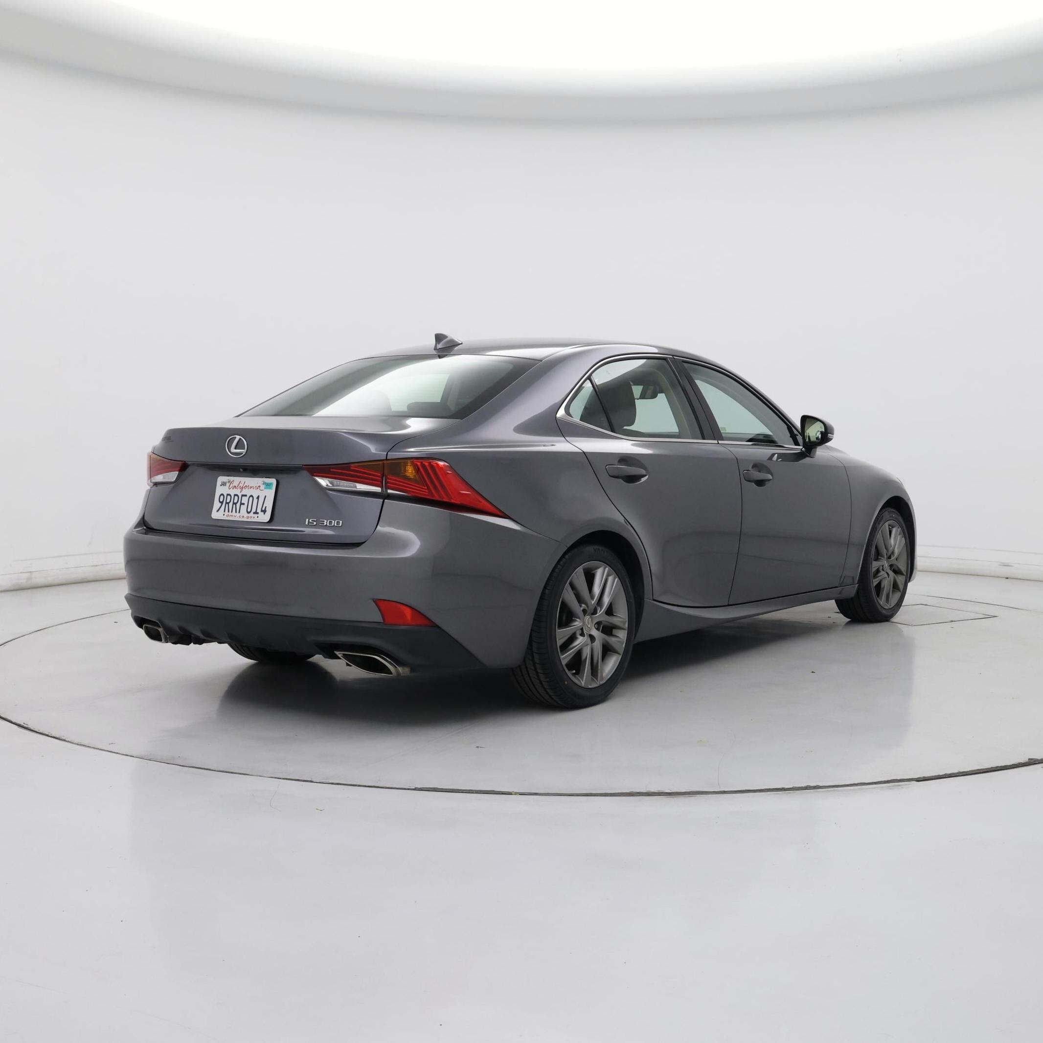 Thumbnail: 2019 Lexus IS - 8