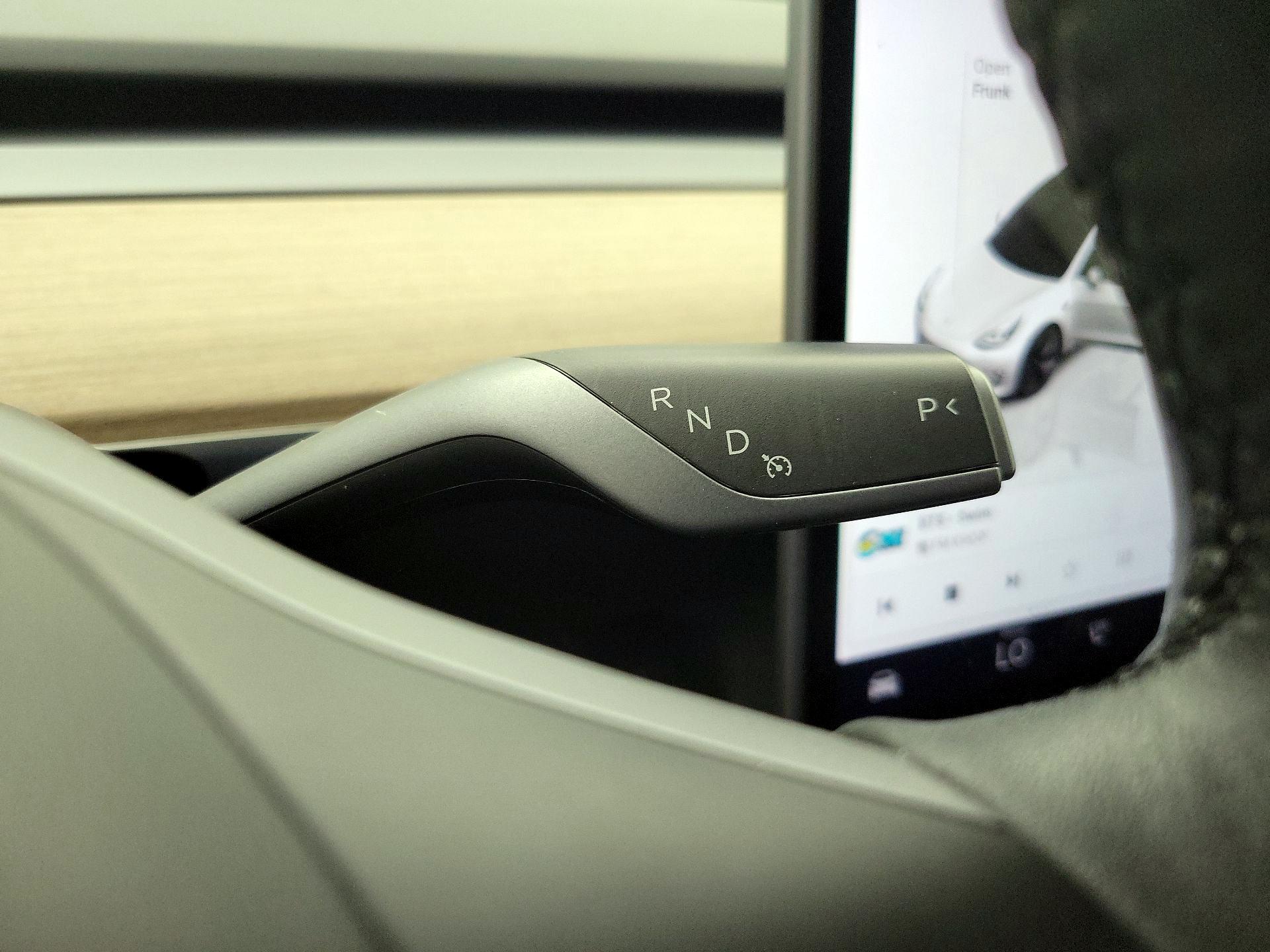 Thumbnail: 2023 Tesla Model 3 - 17