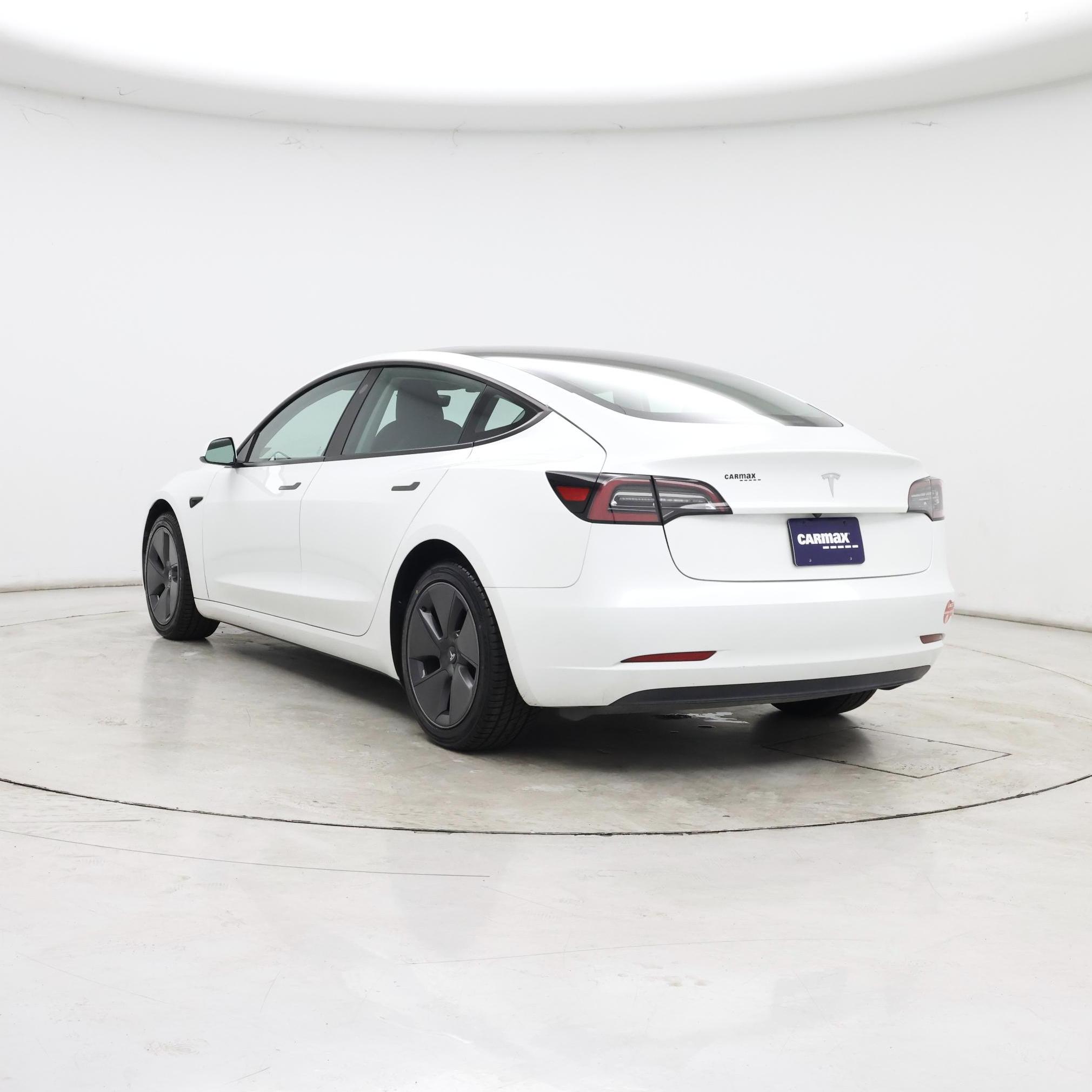 Thumbnail: 2023 Tesla Model 3 - 2