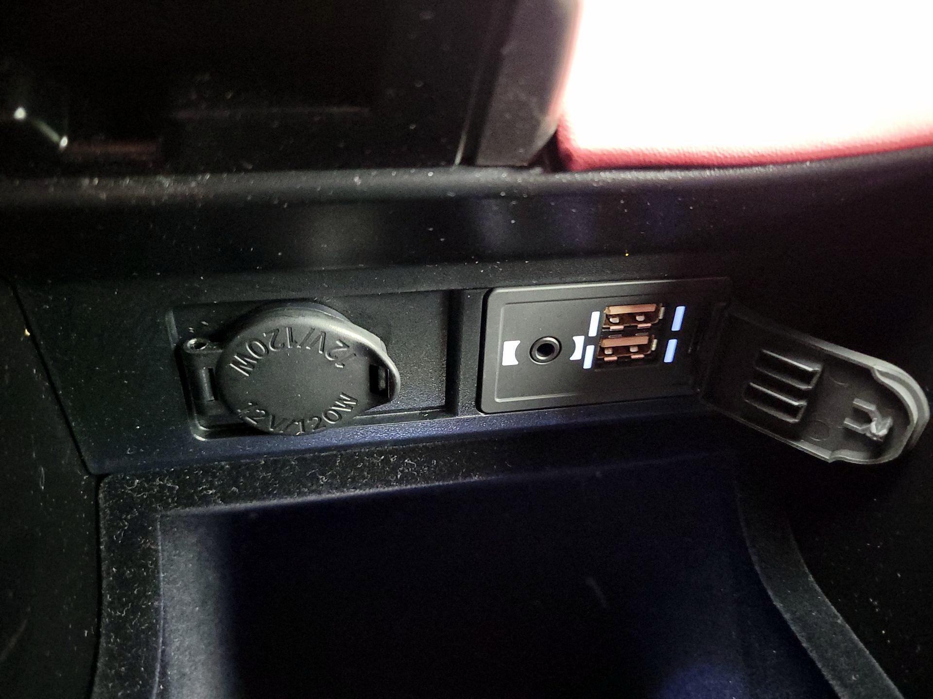 Thumbnail: 2017 Lexus RX - 19