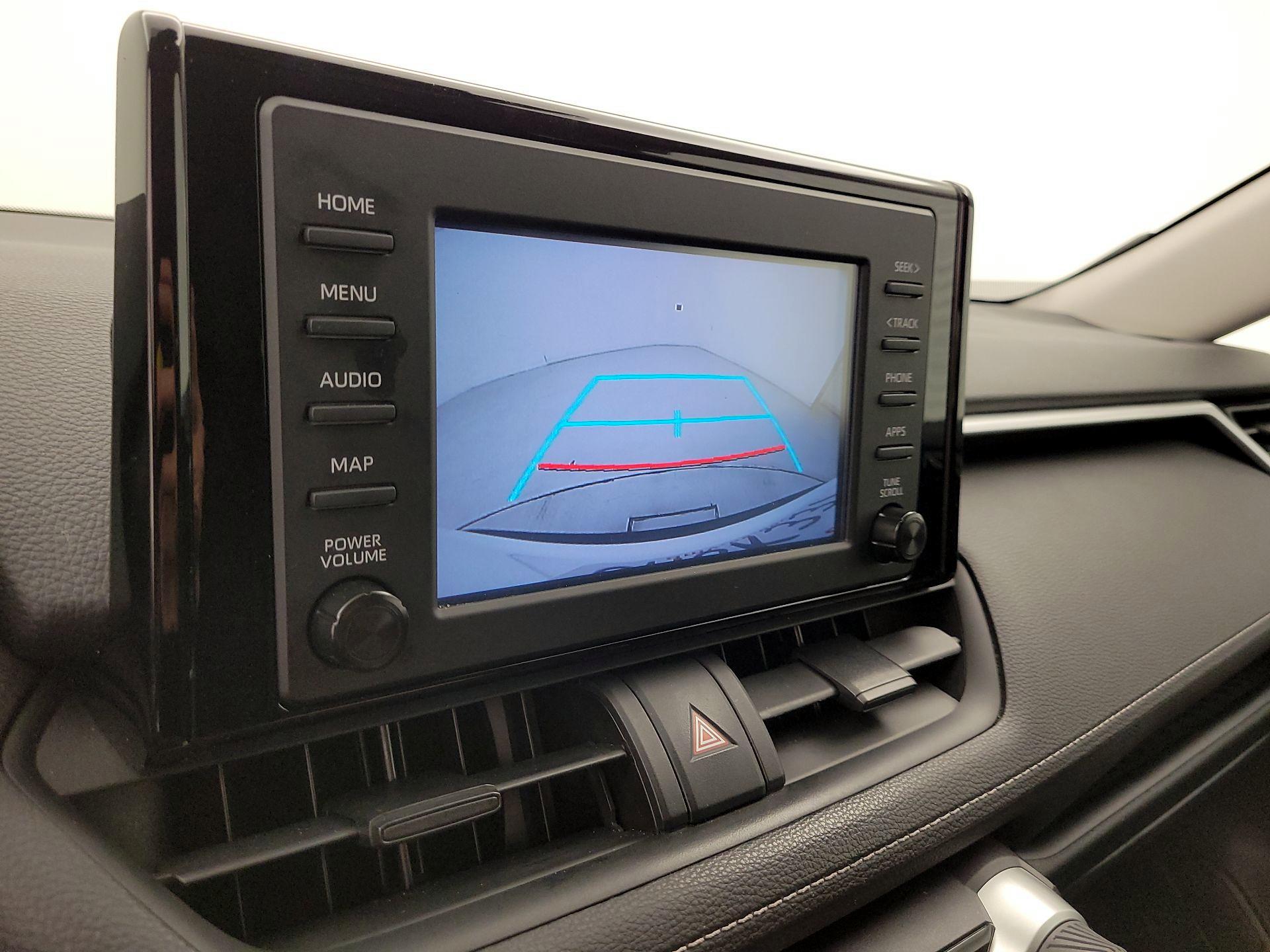 Thumbnail: 2019 Toyota RAV4 - 14