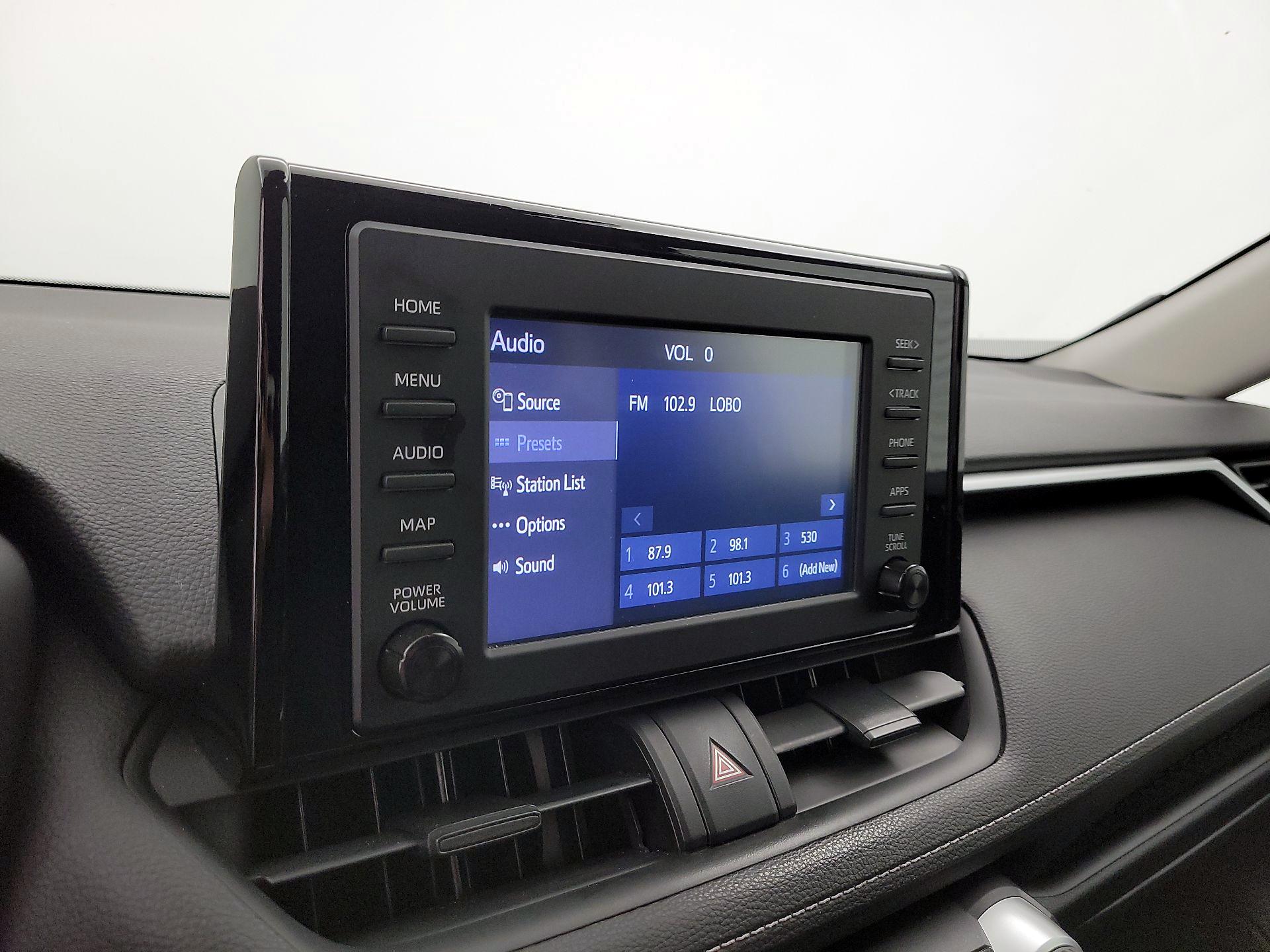 Thumbnail: 2019 Toyota RAV4 - 15