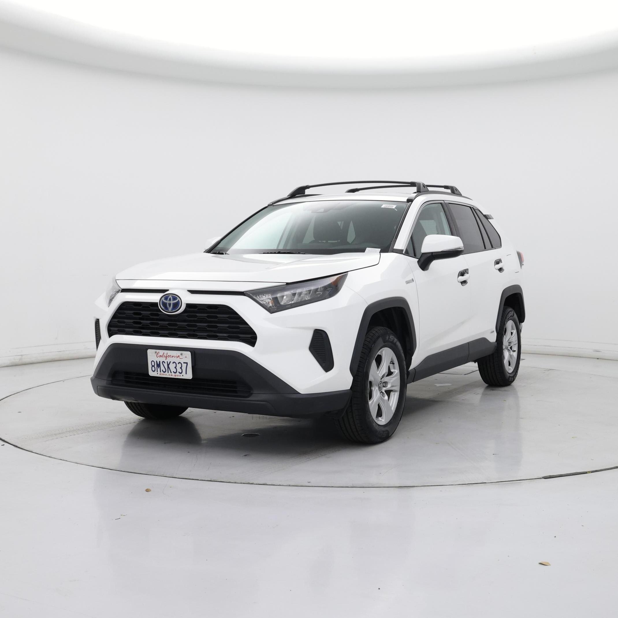 Thumbnail: 2019 Toyota RAV4 - 4