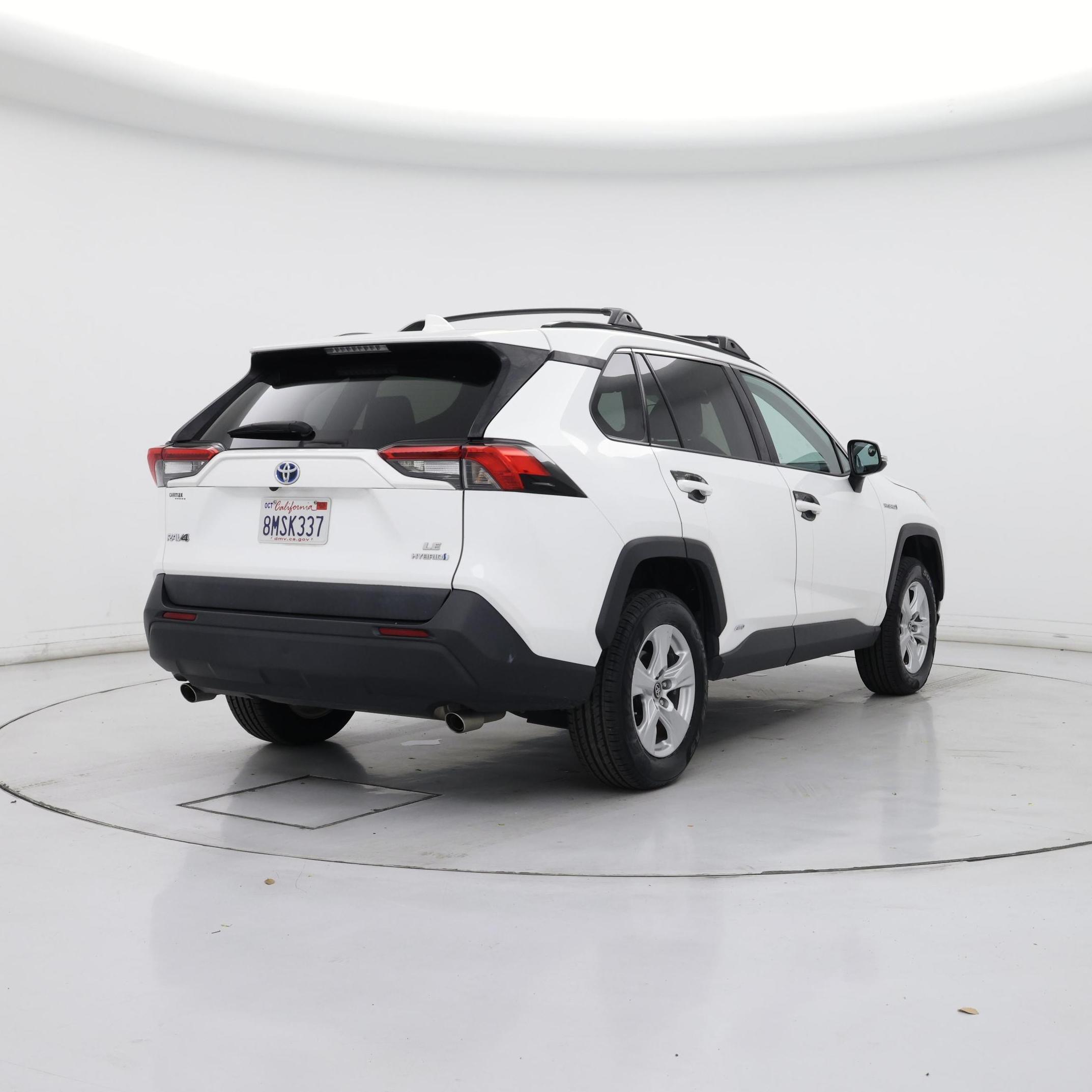 Thumbnail: 2019 Toyota RAV4 - 8