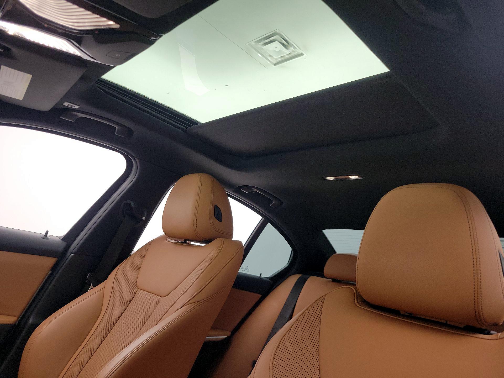 Thumbnail: 2022 BMW 3 Series - 19