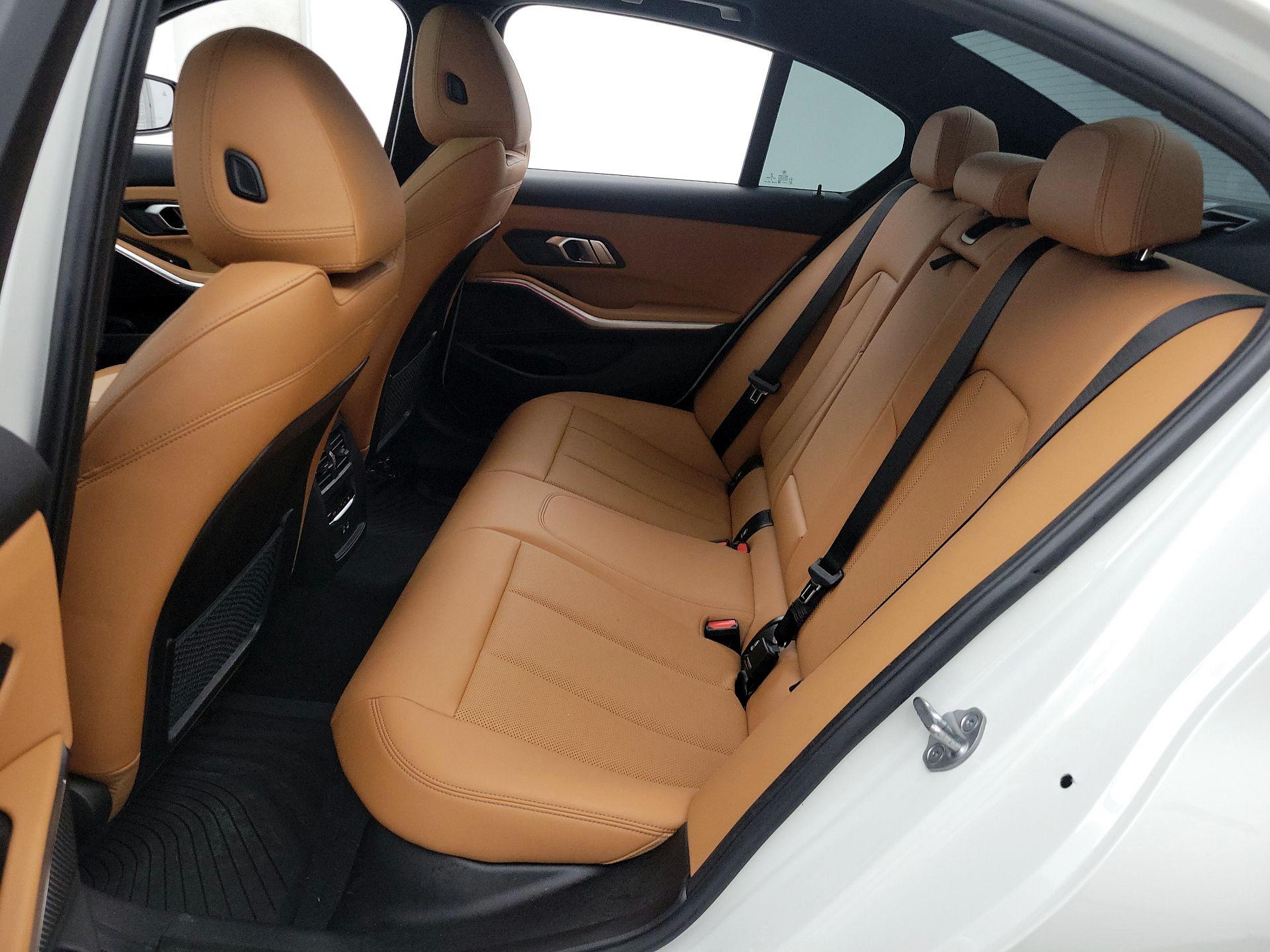 Thumbnail: 2022 BMW 3 Series - 20