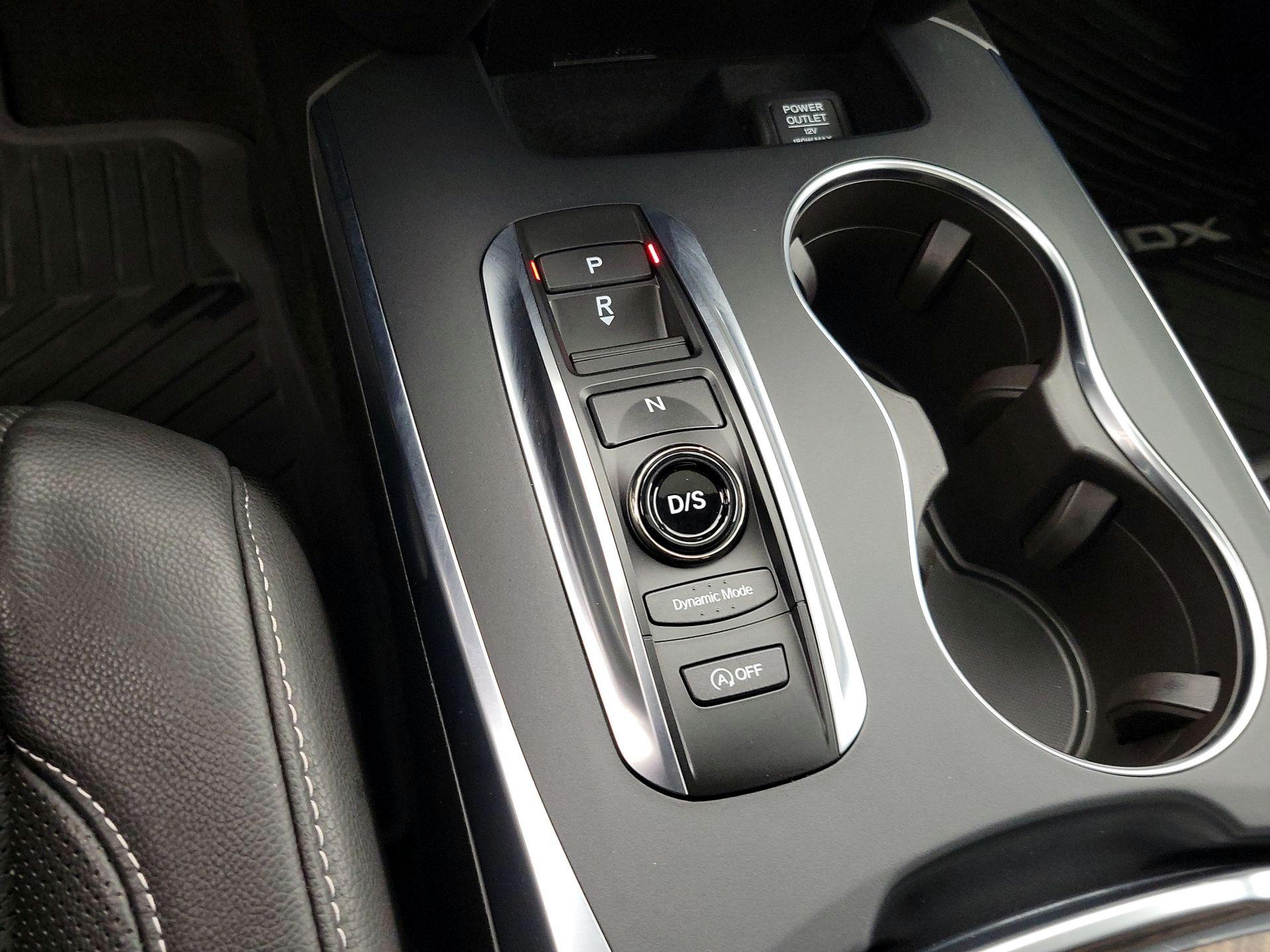 Thumbnail: 2020 Acura MDX - 17