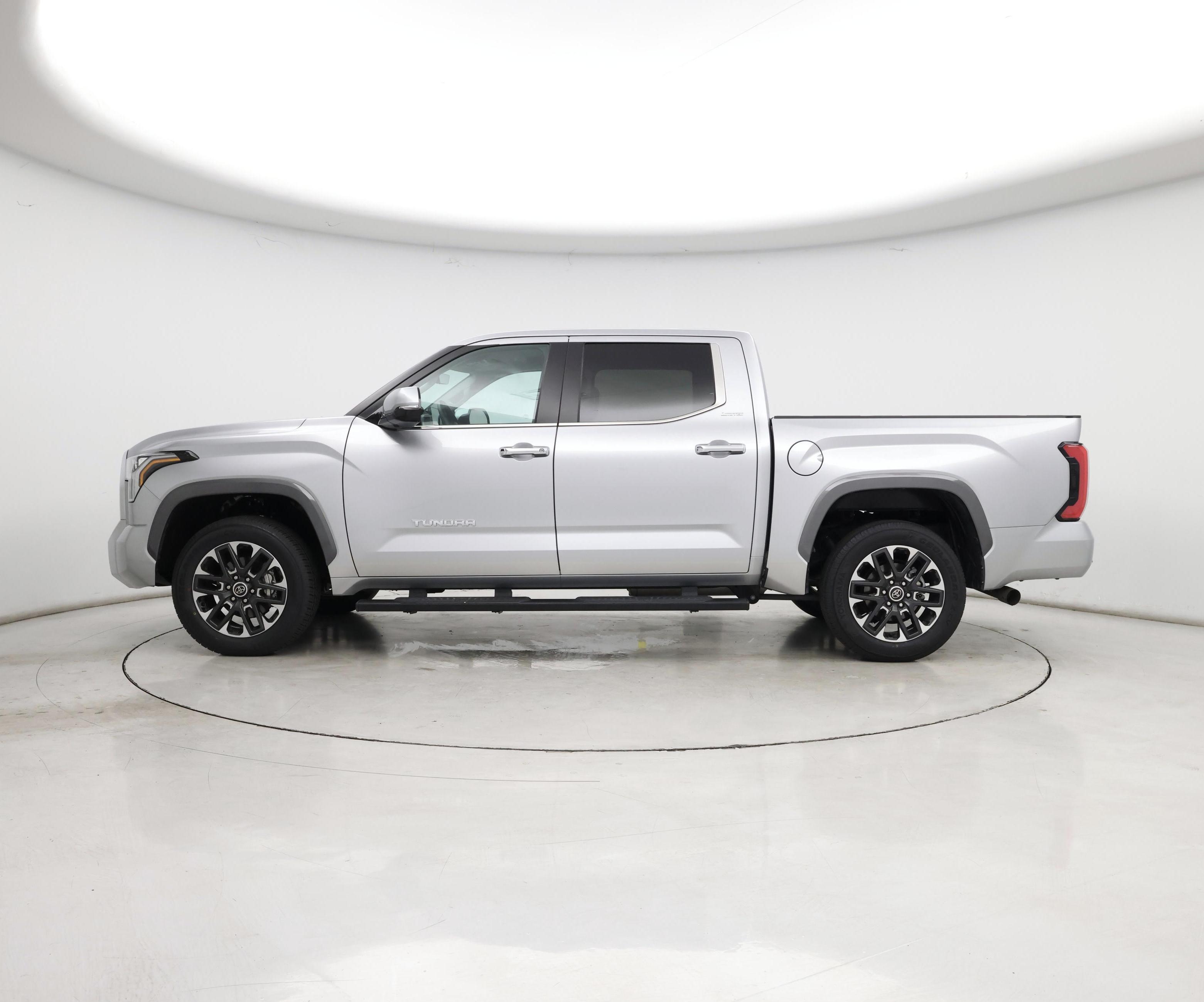 Thumbnail: 2024 Toyota Tundra - 3