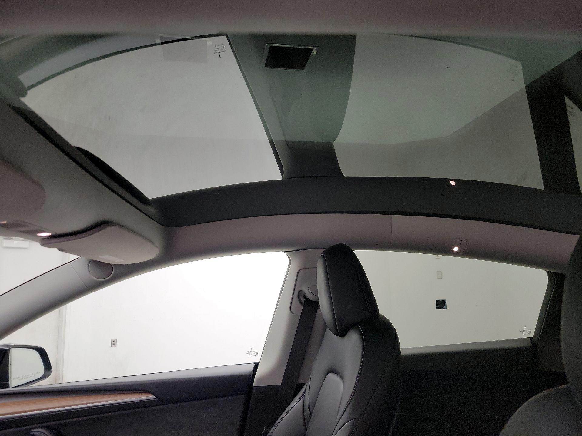 Thumbnail: 2023 Tesla Model Y - 19
