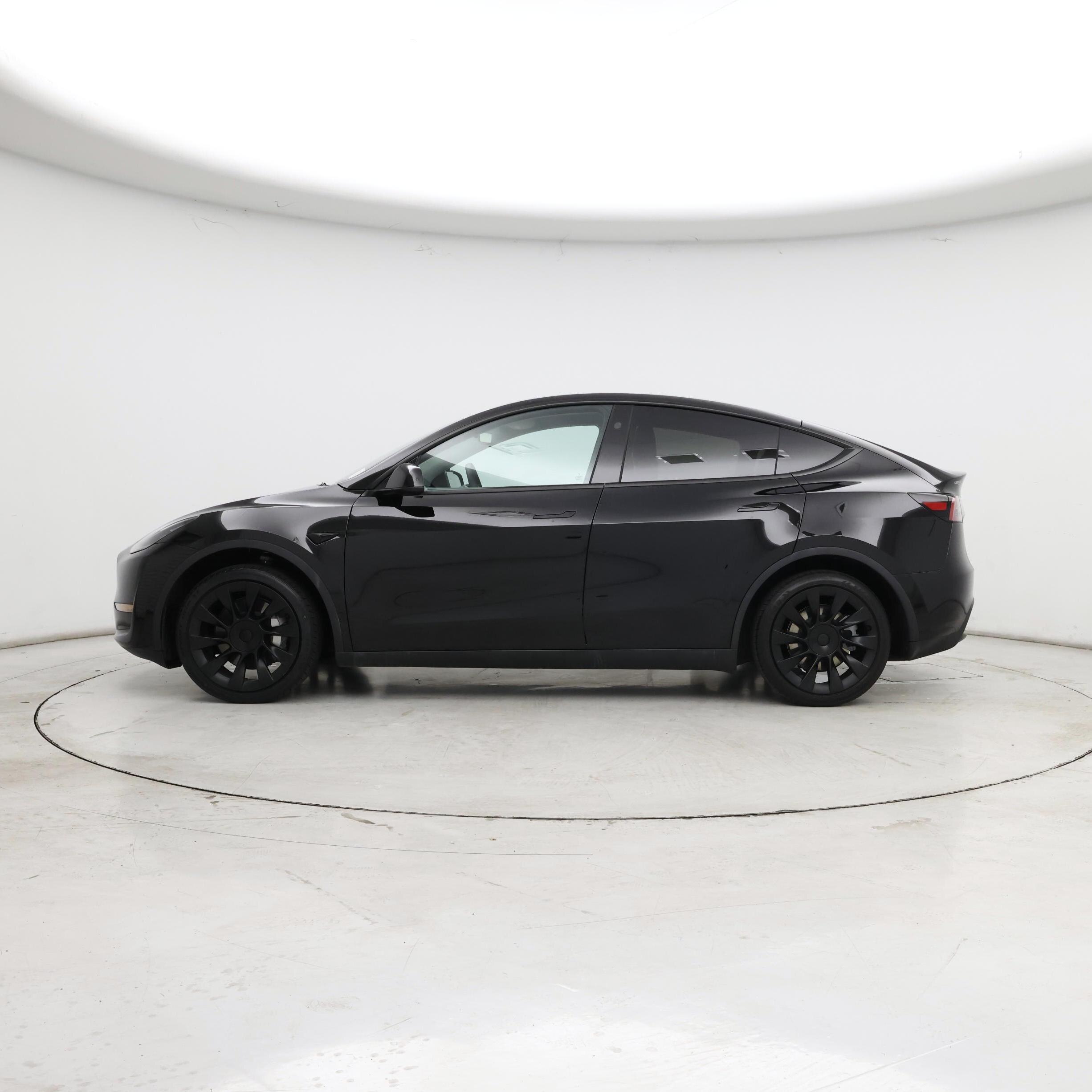 Thumbnail: 2023 Tesla Model Y - 3