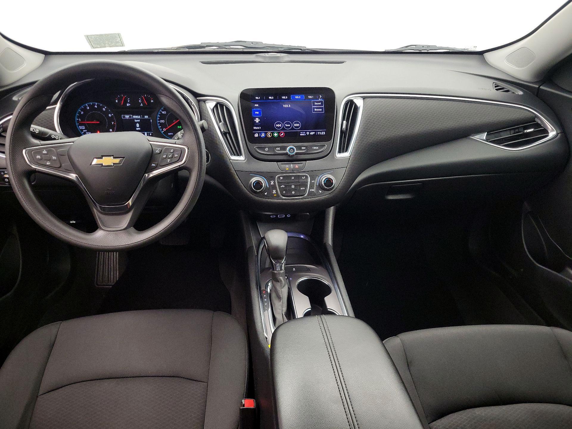 Thumbnail: 2021 Chevrolet Malibu - 9