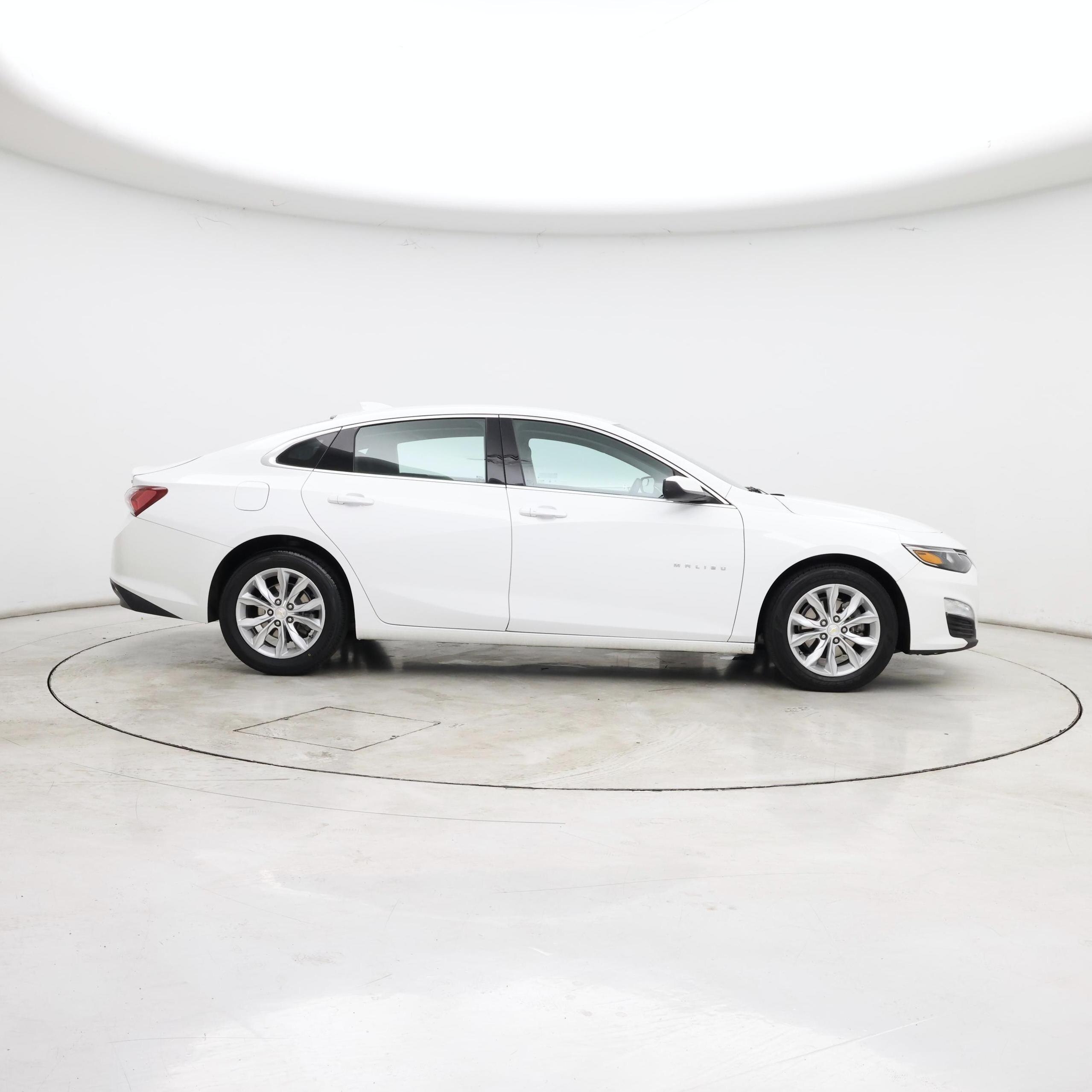 Thumbnail: 2021 Chevrolet Malibu - 7