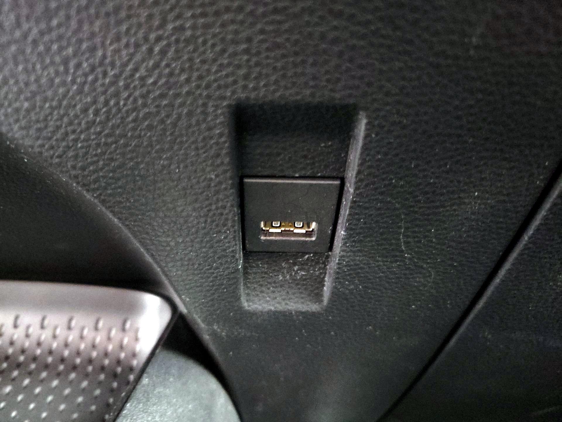 Thumbnail: 2022 Toyota Corolla - 18