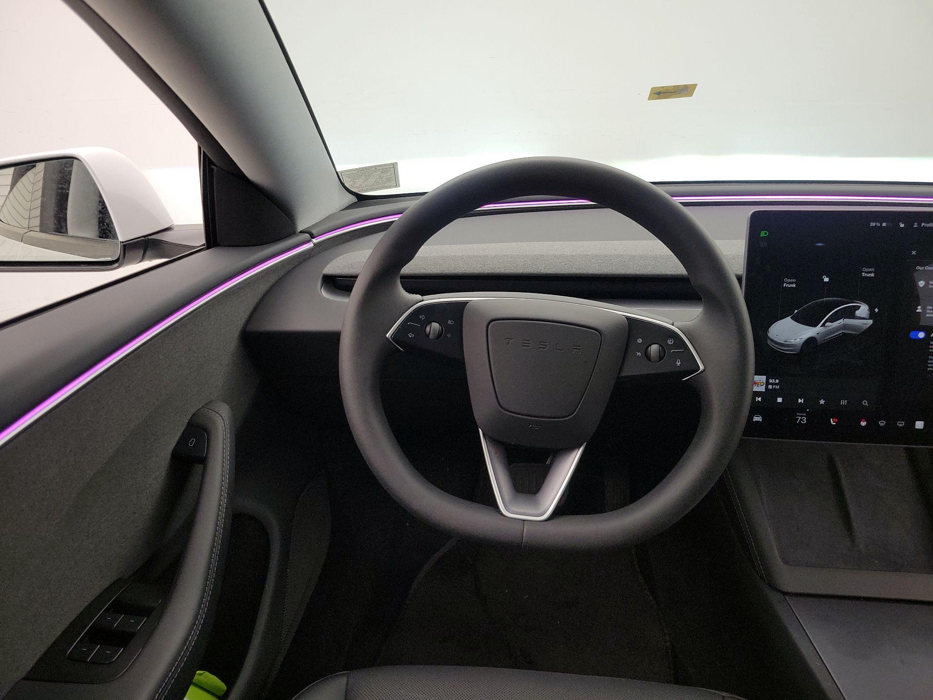 Thumbnail: 2025 Tesla Model 3 - 10