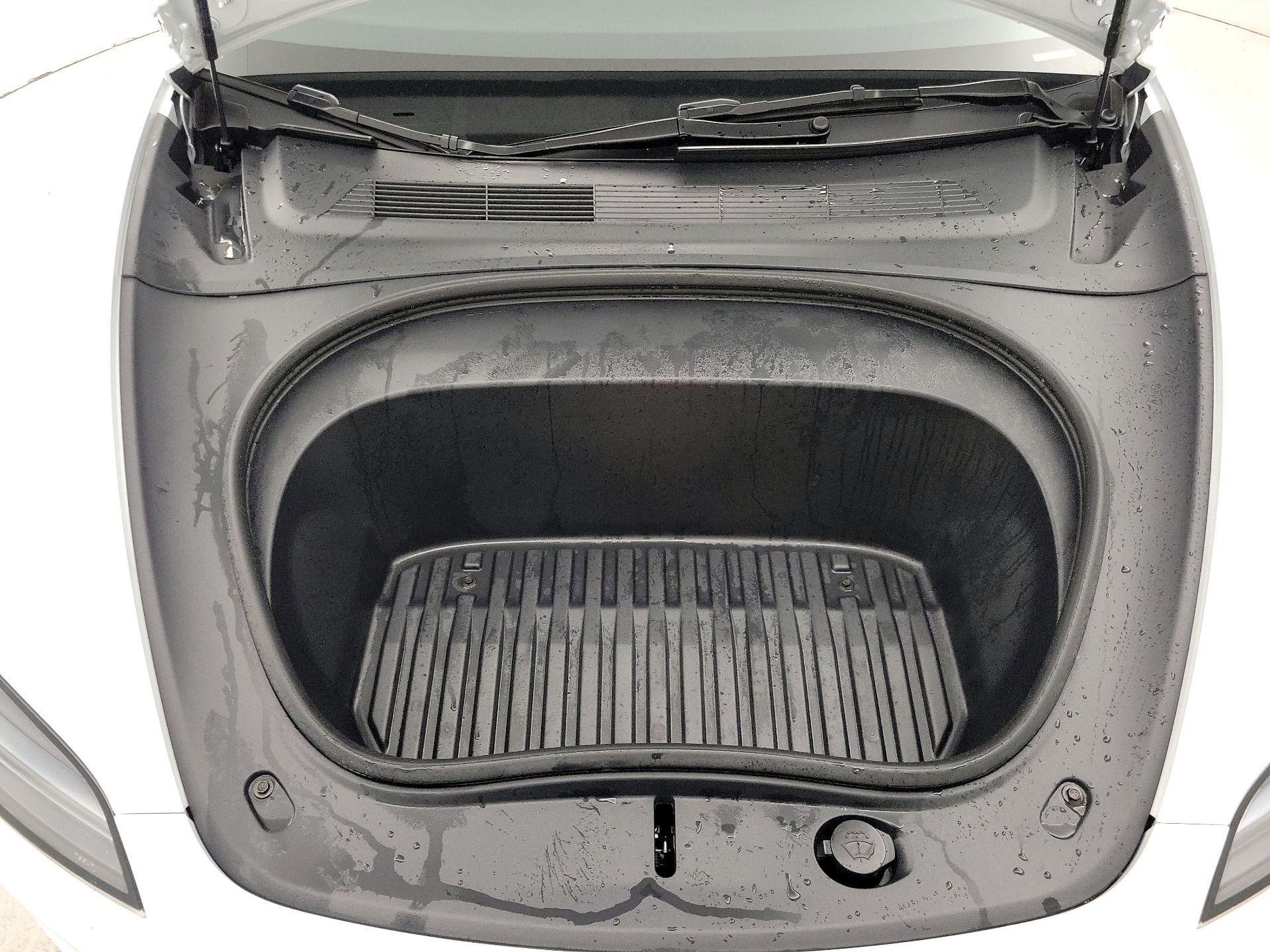 Thumbnail: 2025 Tesla Model 3 - 20