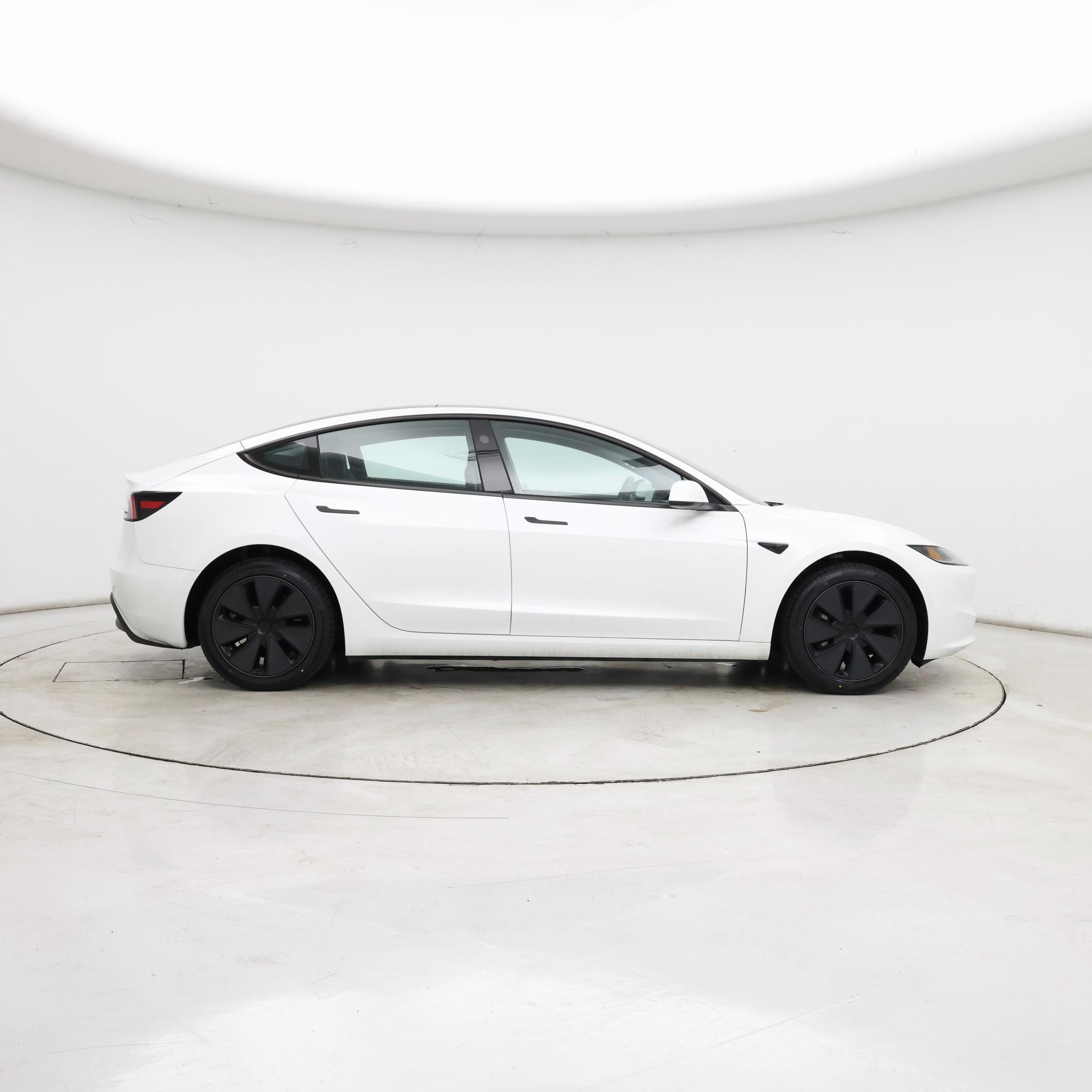 Thumbnail: 2025 Tesla Model 3 - 7