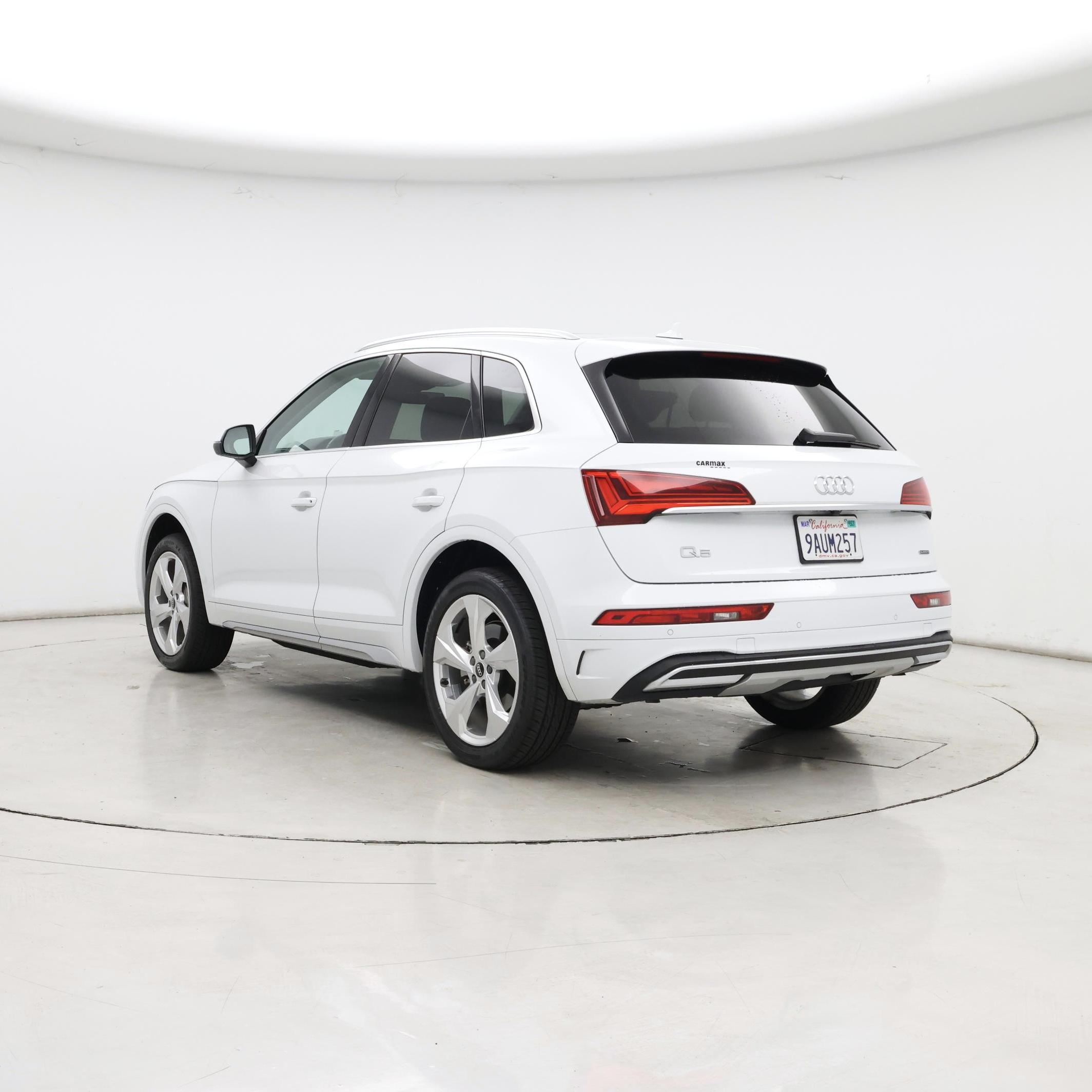 Thumbnail: 2021 Audi Q5 - 2