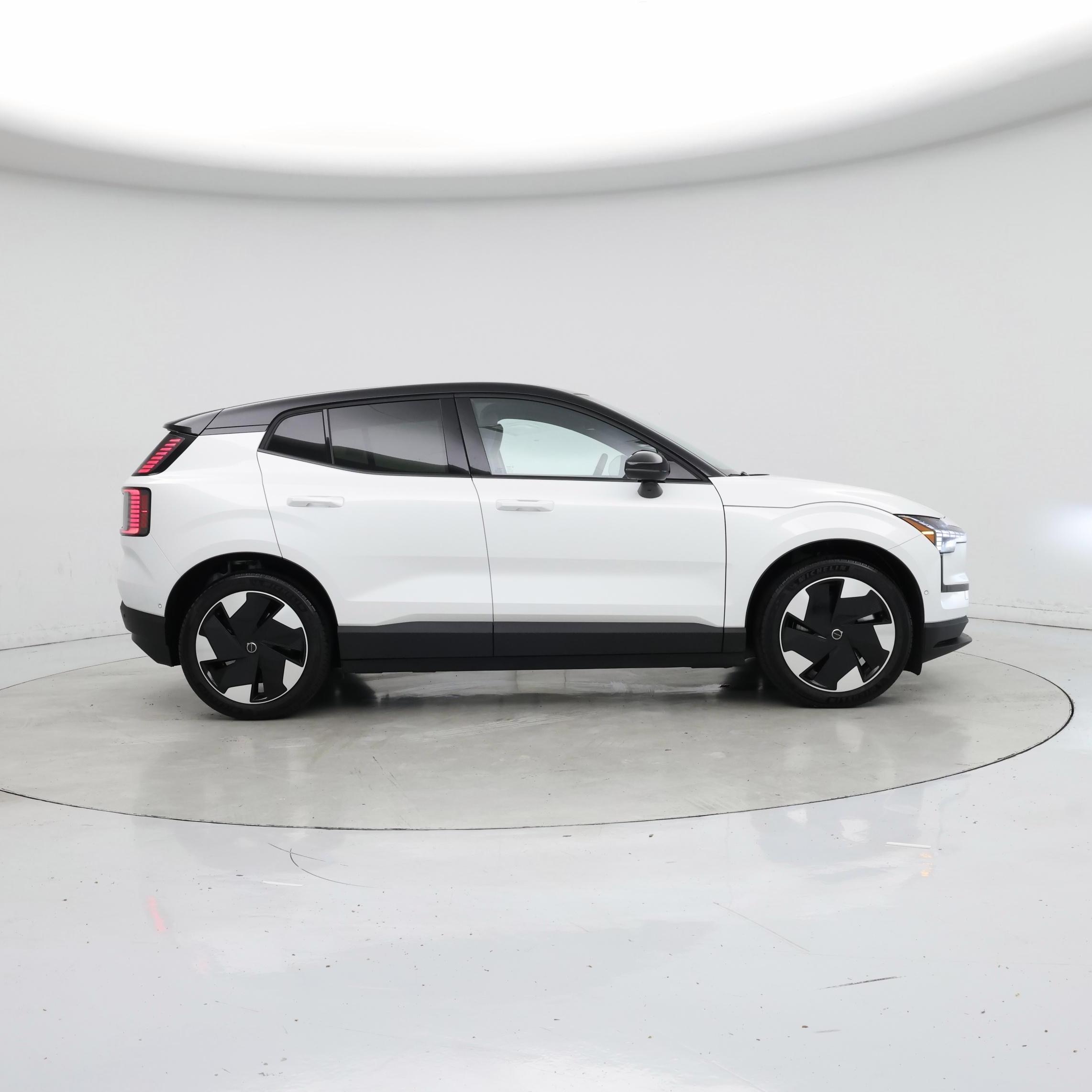Thumbnail: 2025 Volvo EX30 - 7