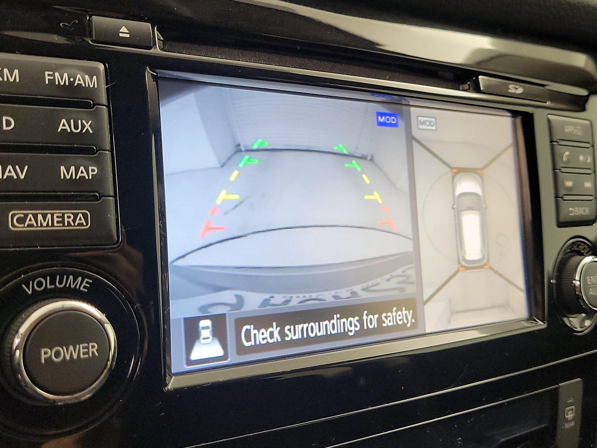 Thumbnail: 2015 Nissan Rogue - 15