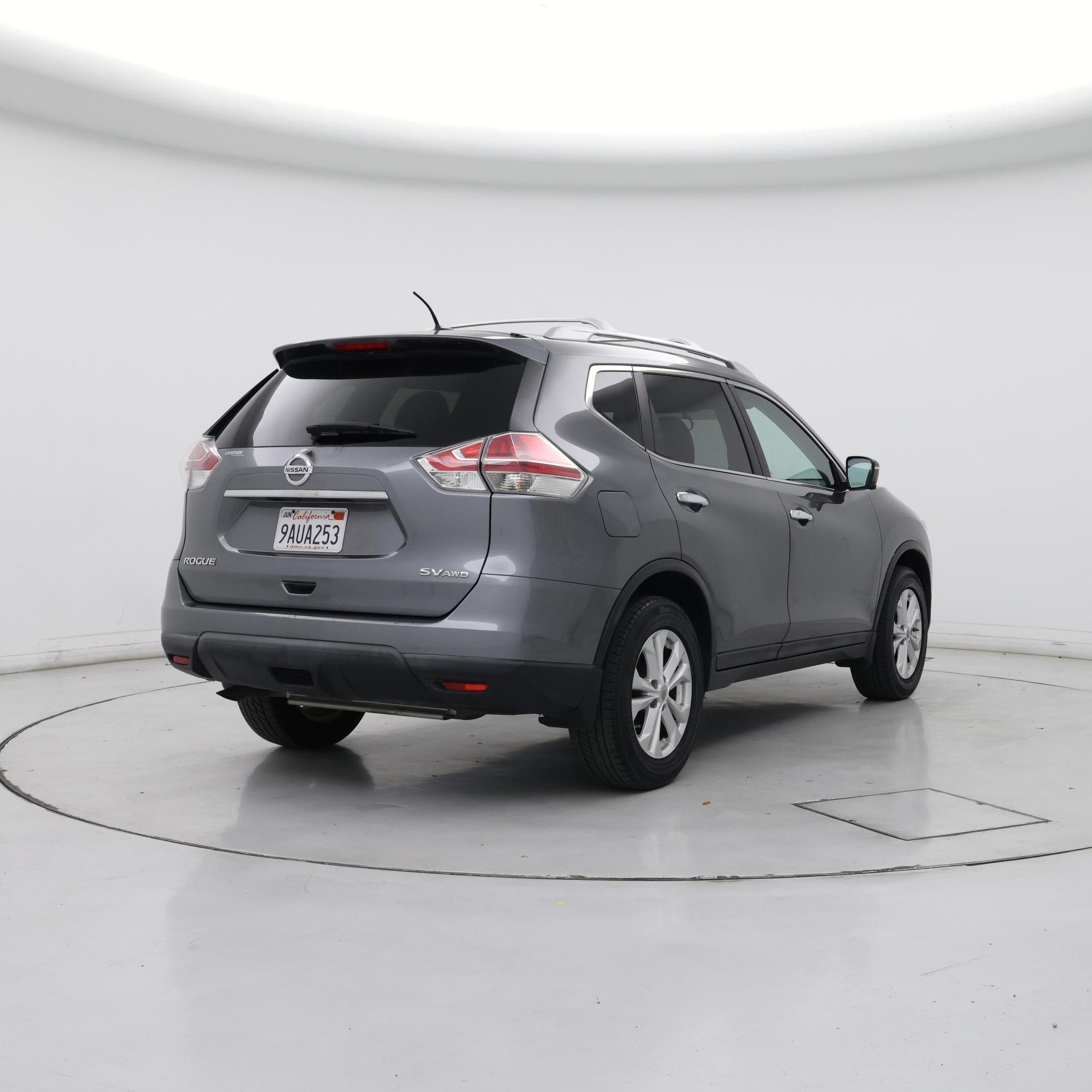 Thumbnail: 2015 Nissan Rogue - 8